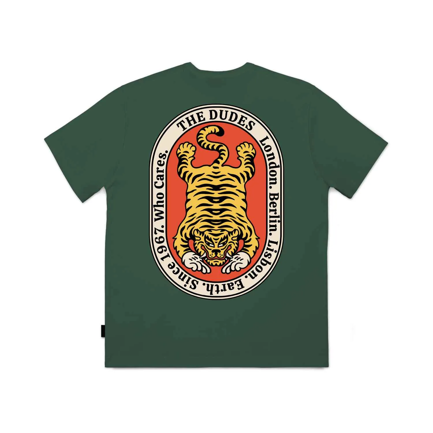 A Wild Life Reinforced Collar Simple yet stylish