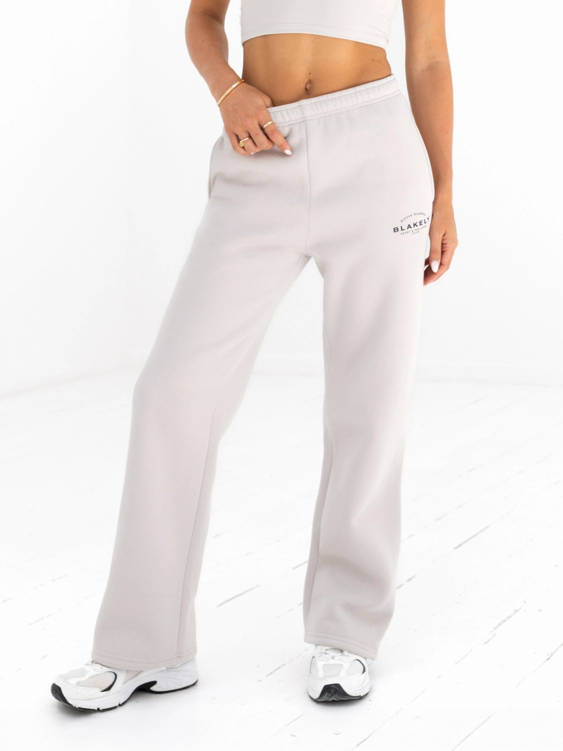 Pocket Reinforcement Active Studios Wide Leg Sweatpants - Ivory