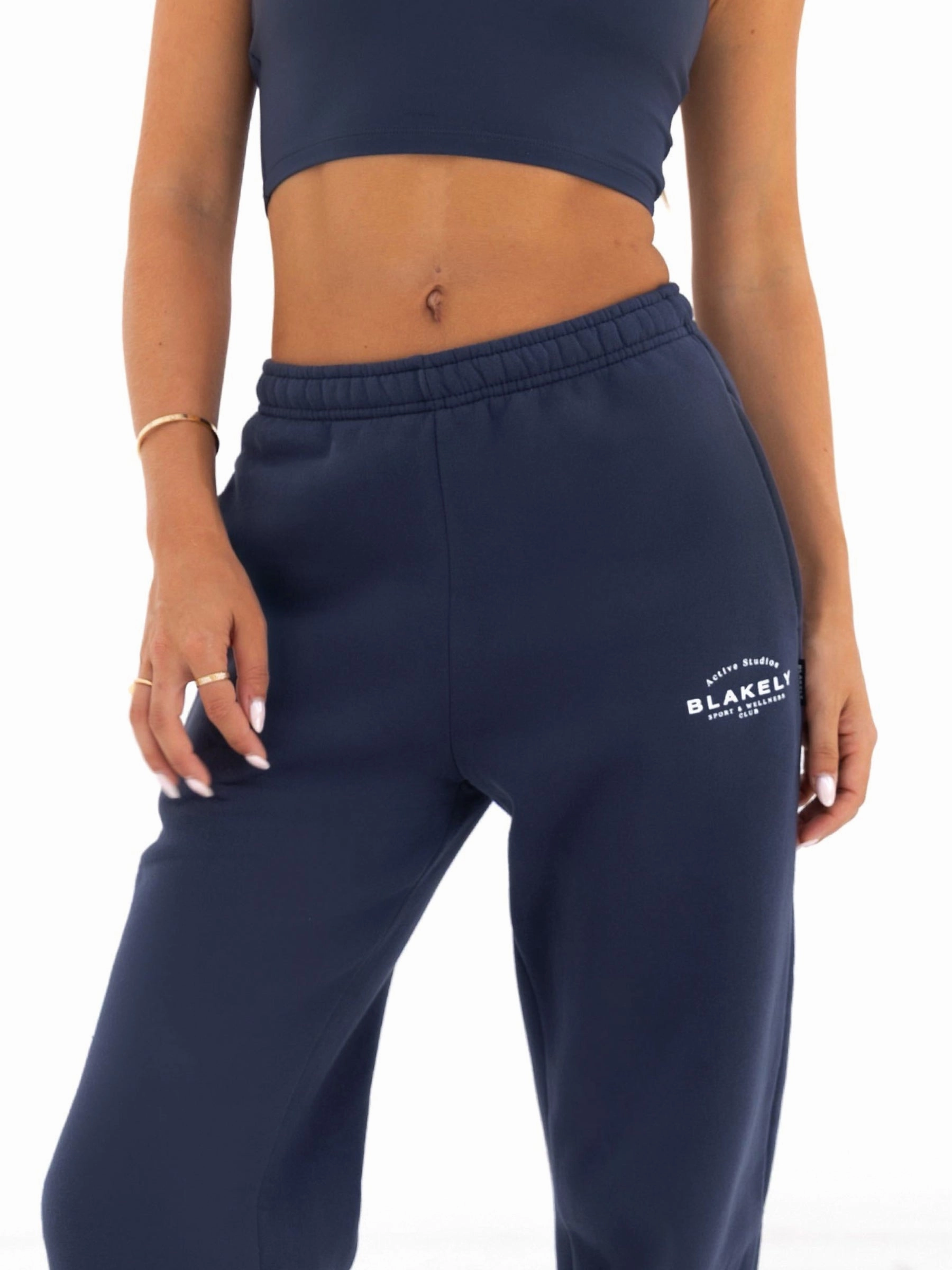 Quick Fit Design Ripstop Fabric Technology Active Studios Wide Leg Sweatpants - True Navy