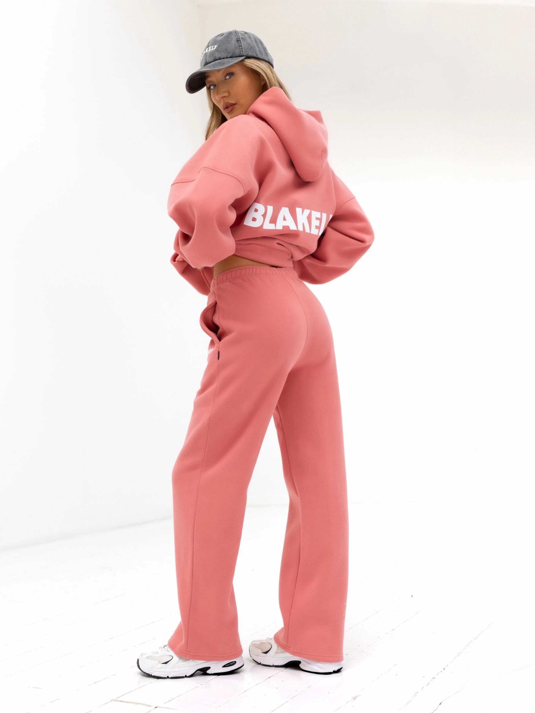Functional Design Unisex style Amelie Wide Leg Sweatpants - Sunrise Coral