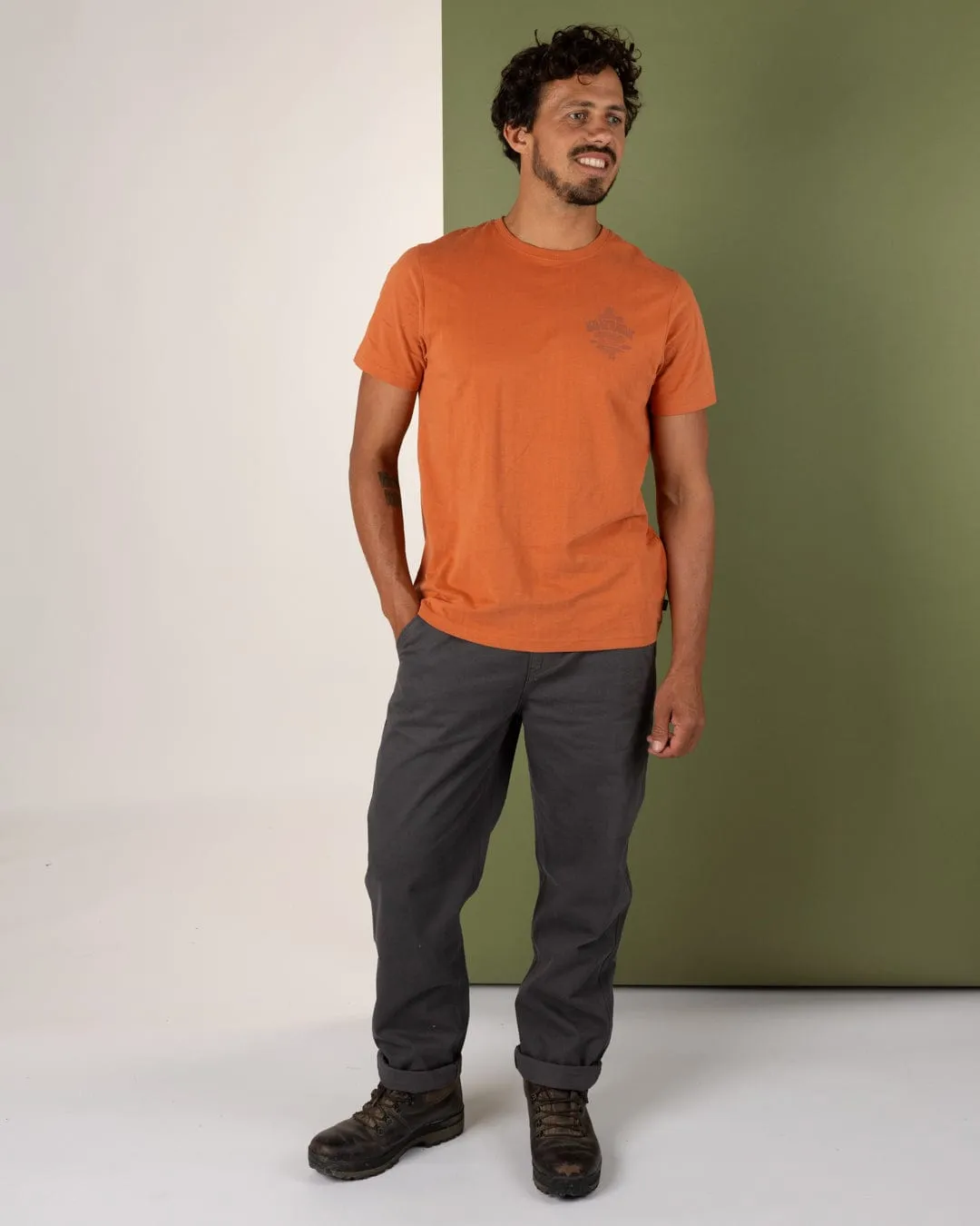 Wave Chaser - Mens Short Sleeve T-Shirt - Orange Classic Style Trend