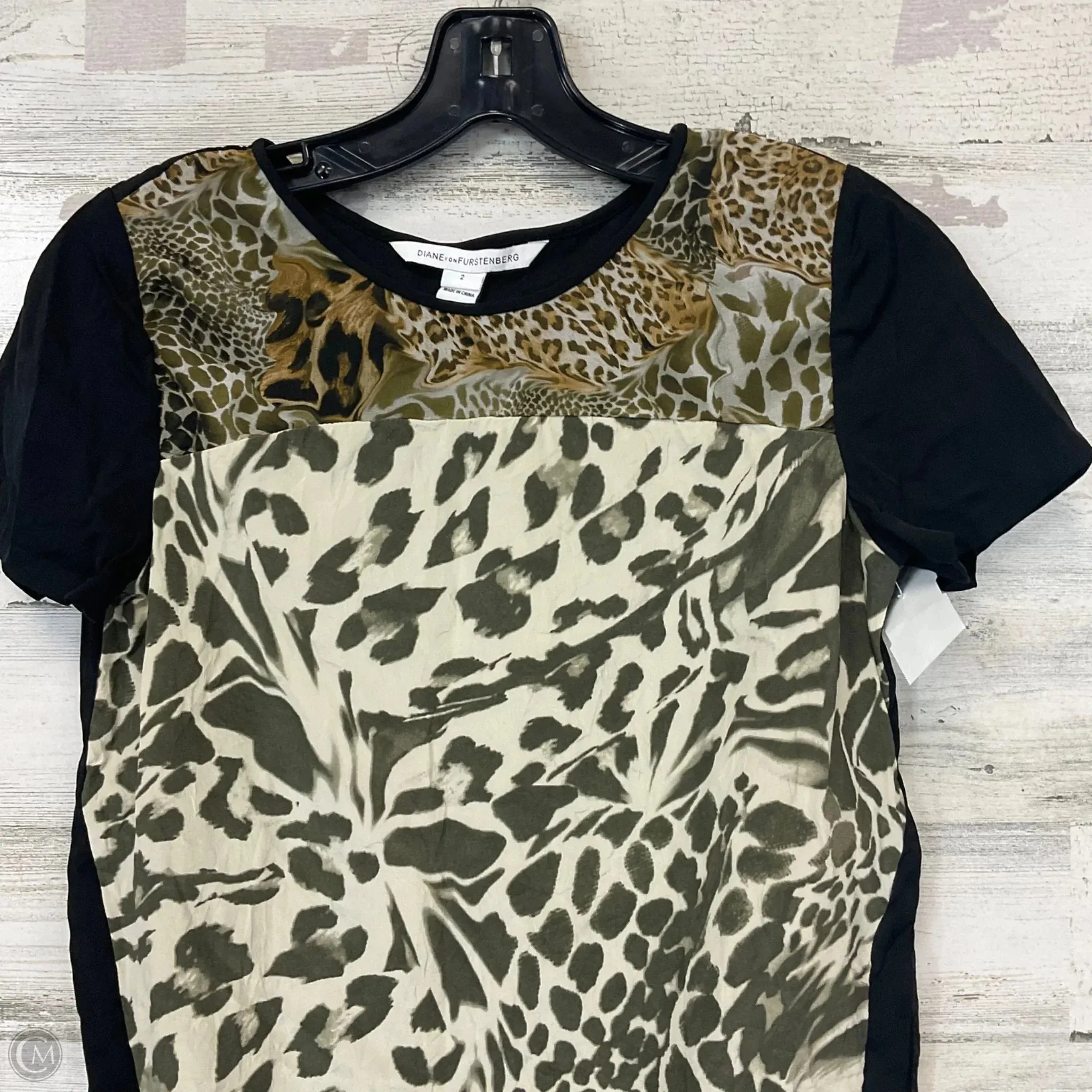 Quick Slip Top Short Sleeve Designer By Diane Von Furstenberg In Black, Size: Xs