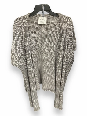 Cardigan By Clothes Mentor In Grey & White, Size: Osfm Odor Control Finish