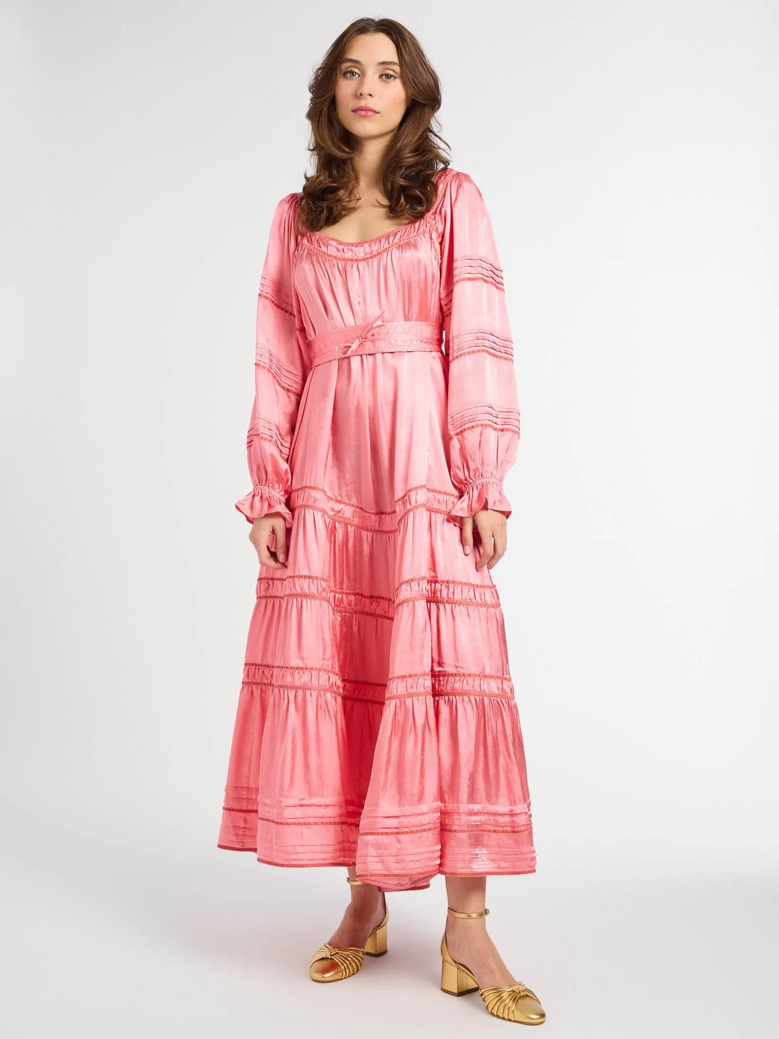 Convertible-Style Minimalist-Trend Alessandra Dress in Camellia