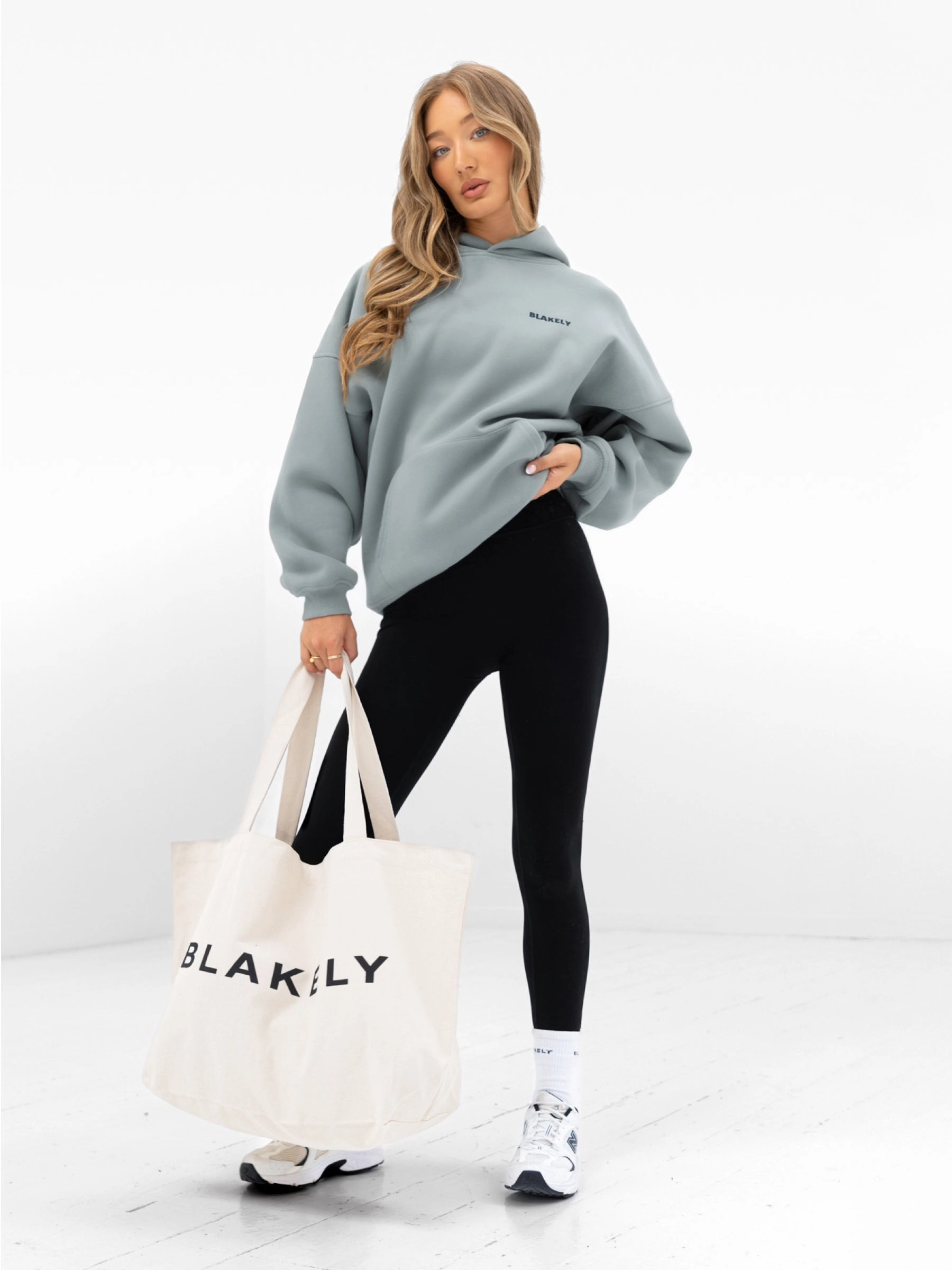 Amelie Oversized Hoodie - Mineral Blue Comfy Street Yak like