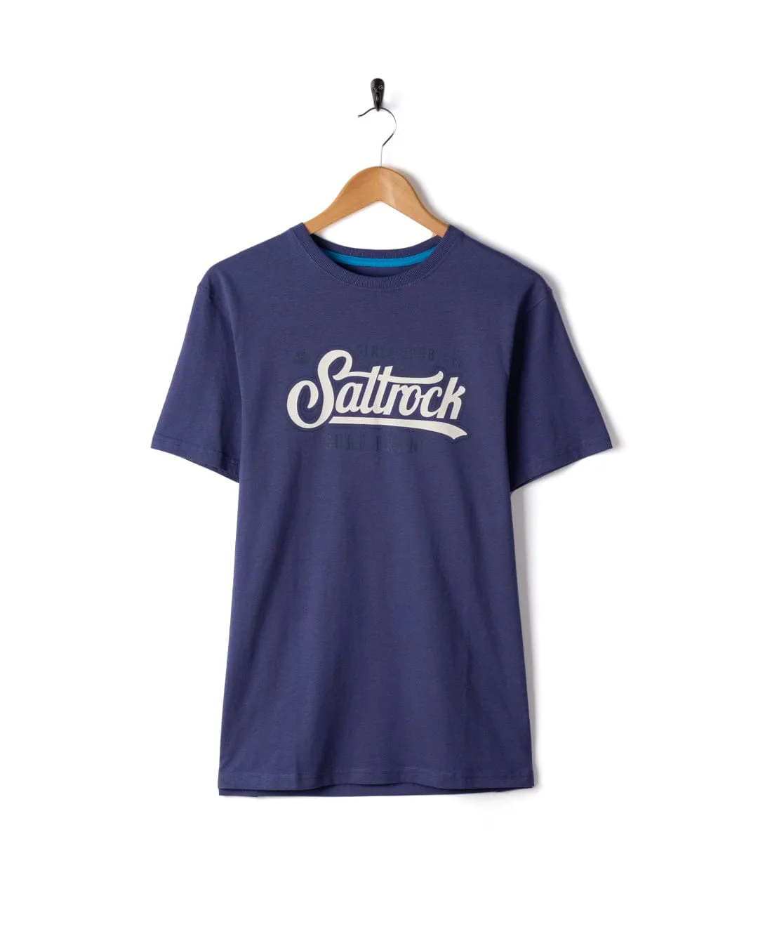 DoubleLayeredCollar Pitcher - Mens Short Sleeve T-Shirt -Purple