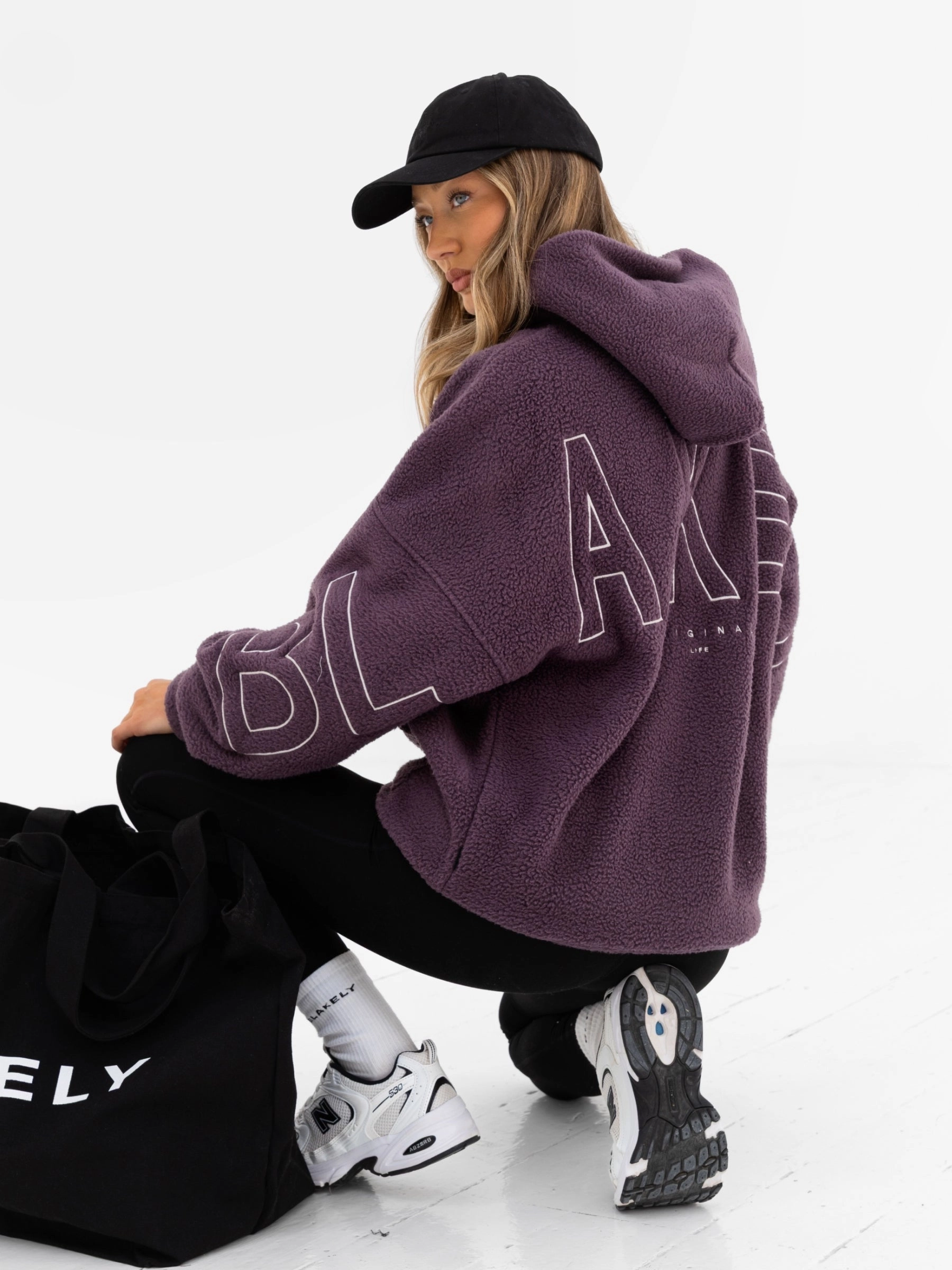 Flexible Layers Borg Isabel Oversized Hoodie - Plum