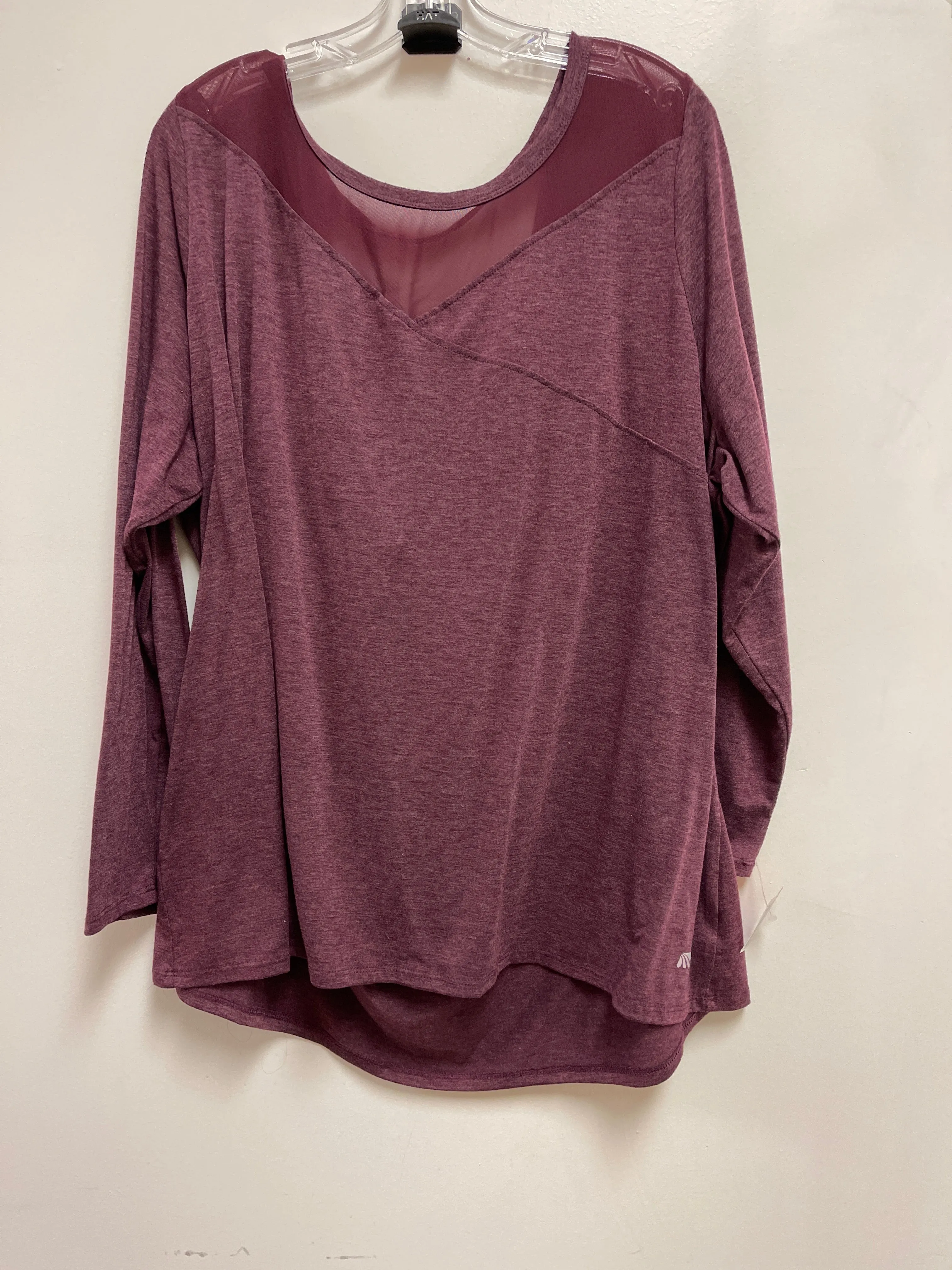 Soft Touch Fabric Athletic Top Long Sleeve Crewneck By Clothes Mentor In Red, Size: 3x