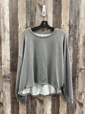 Athletic Top Long Sleeve Crewneck By Fabletics In Grey, Size: Xl Versatile Base Layer