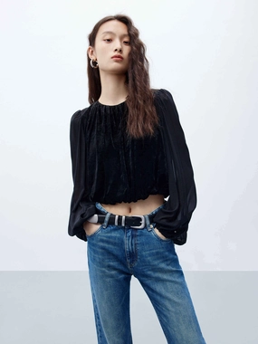 Ballon Sleeves Cropped Top Non Constricting Waistband Compression Fit