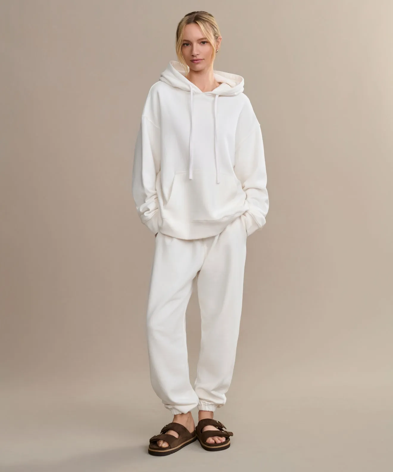 Bay Hoodie Seamless construction Quick Fit