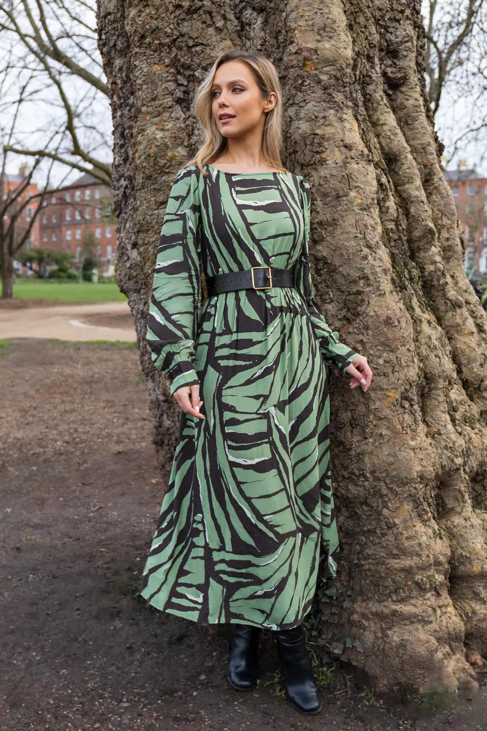 Light and Comfortable Gin Lily Pad Green & Black Tiger Print Dress