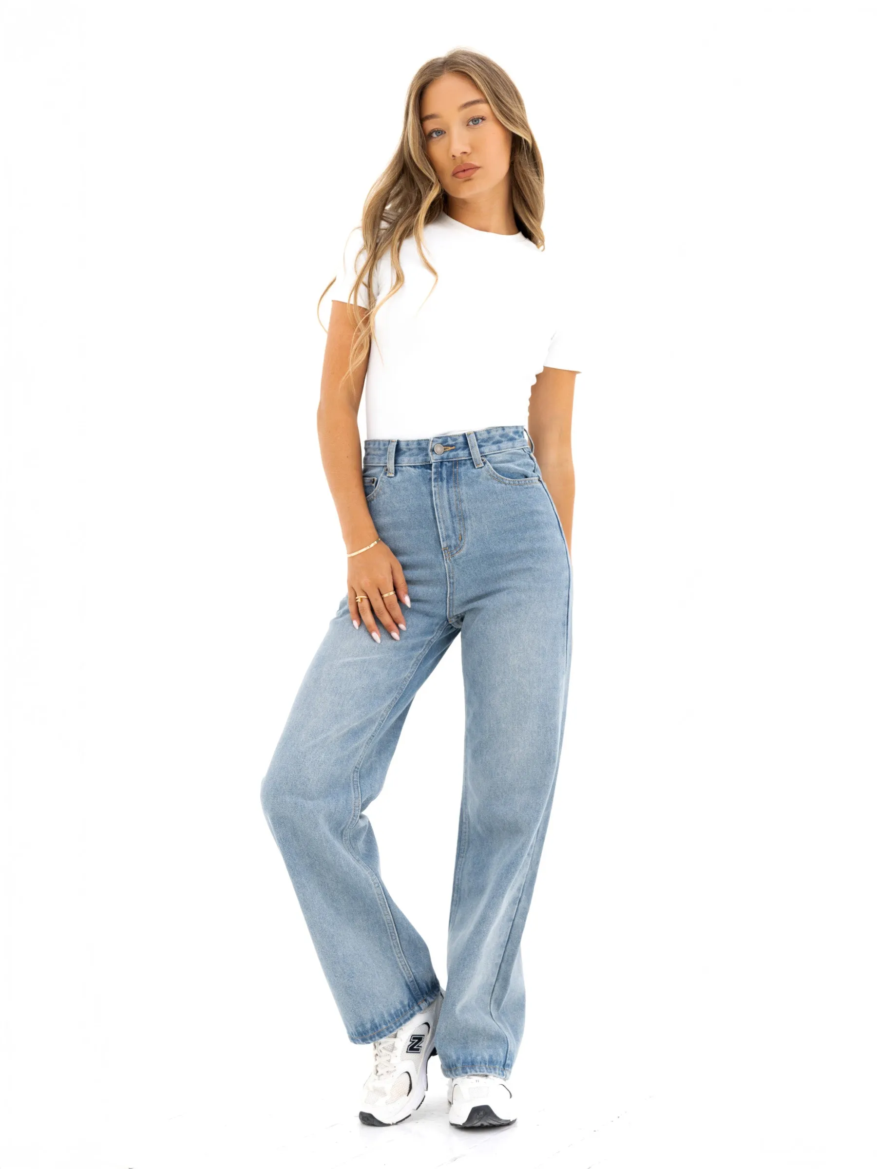 Modern Minimalist Rainy Day Blakely Wide Leg Jeans - Faded Blue