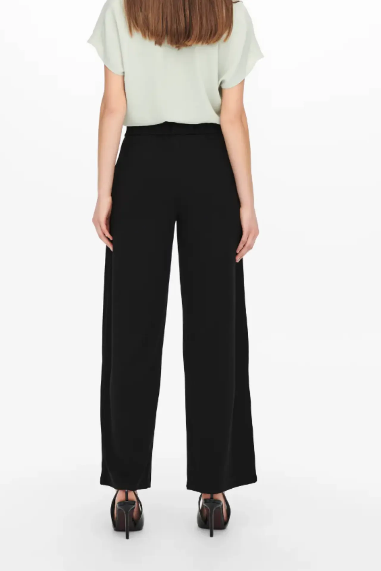 Classic Fit Black Buttoned Iris Geggo Trousers