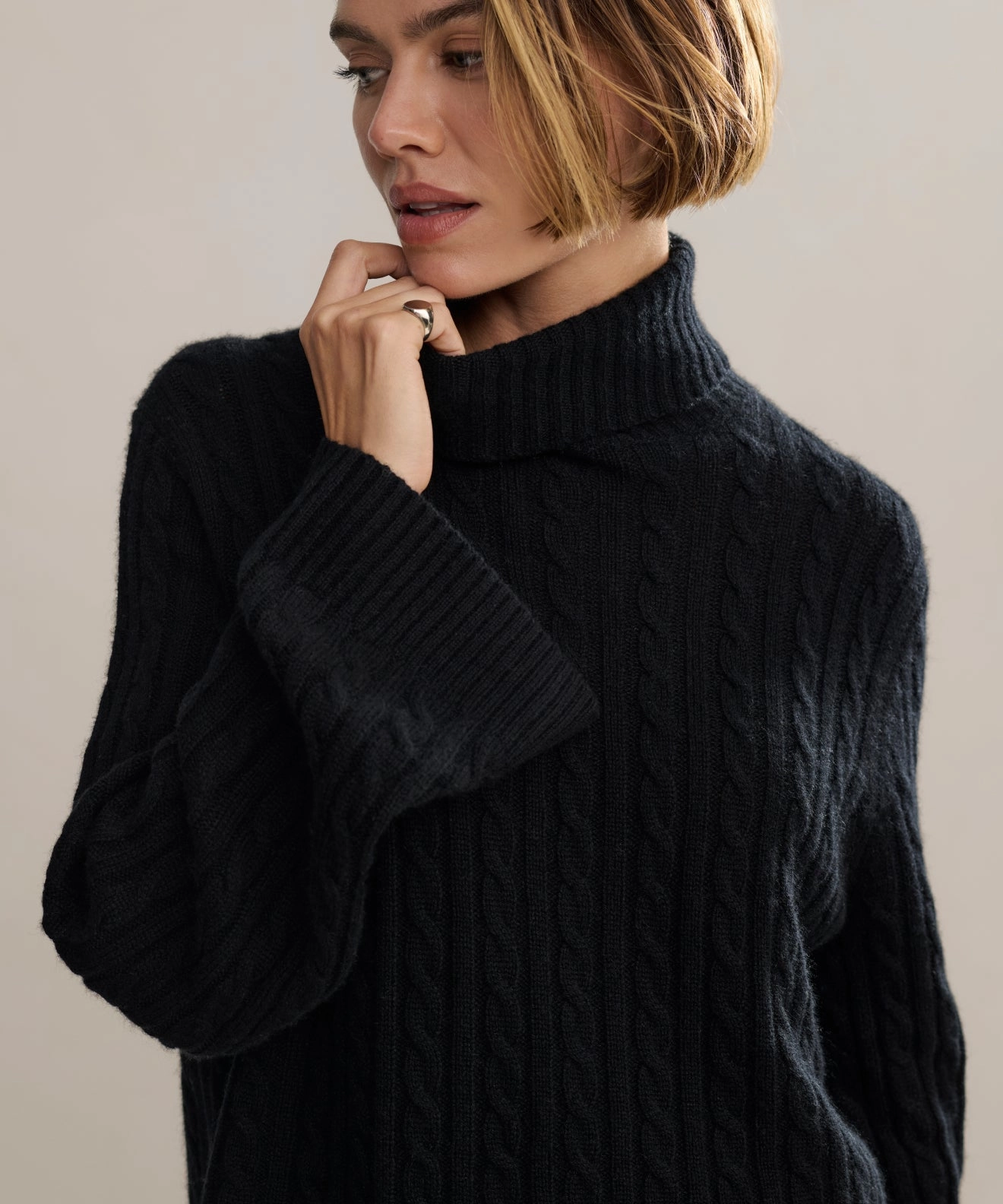Light Flex Quick Drying Technology Cable Nell Turtleneck