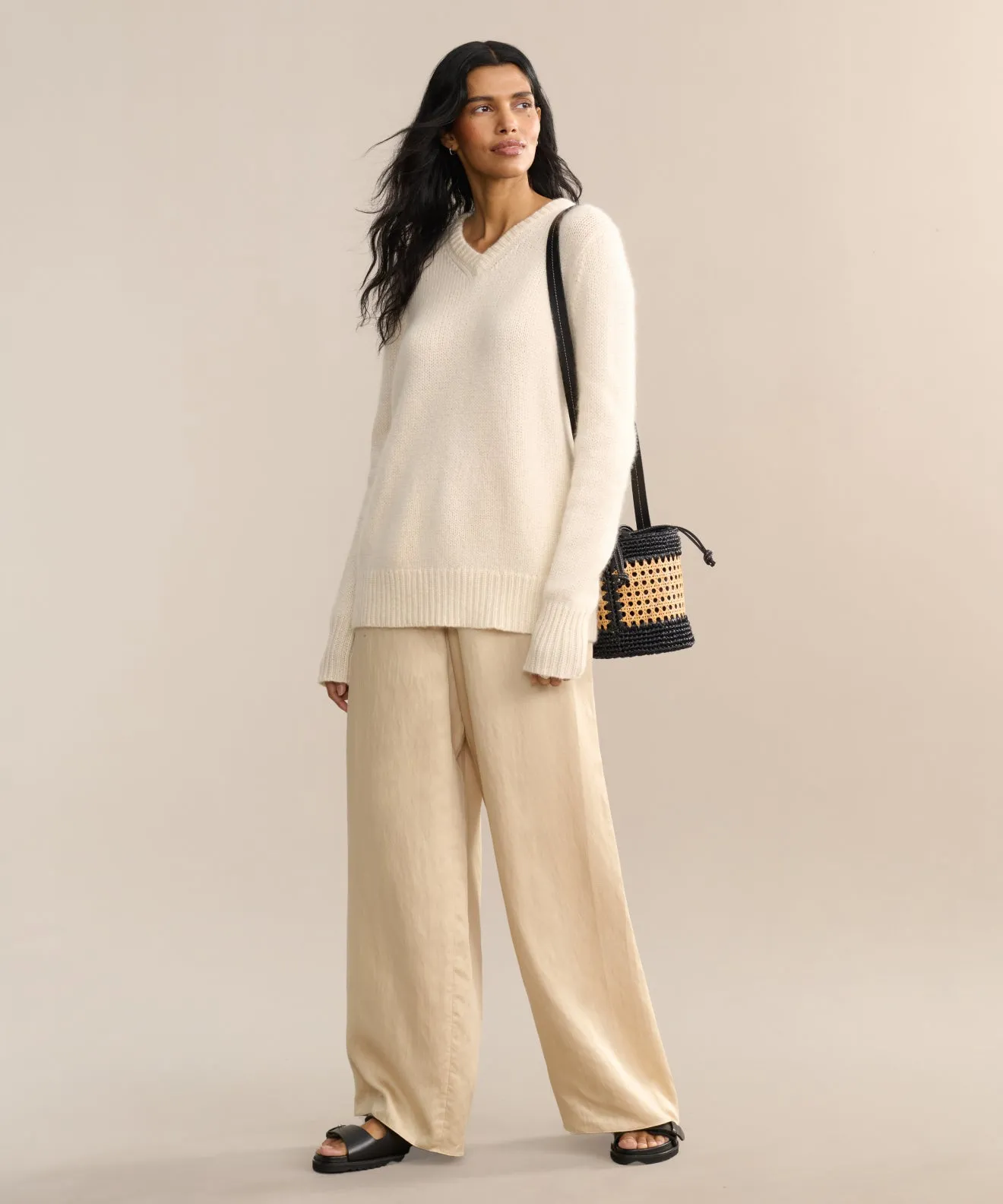 Cashmere Kate V-Neck Warm and Soft
