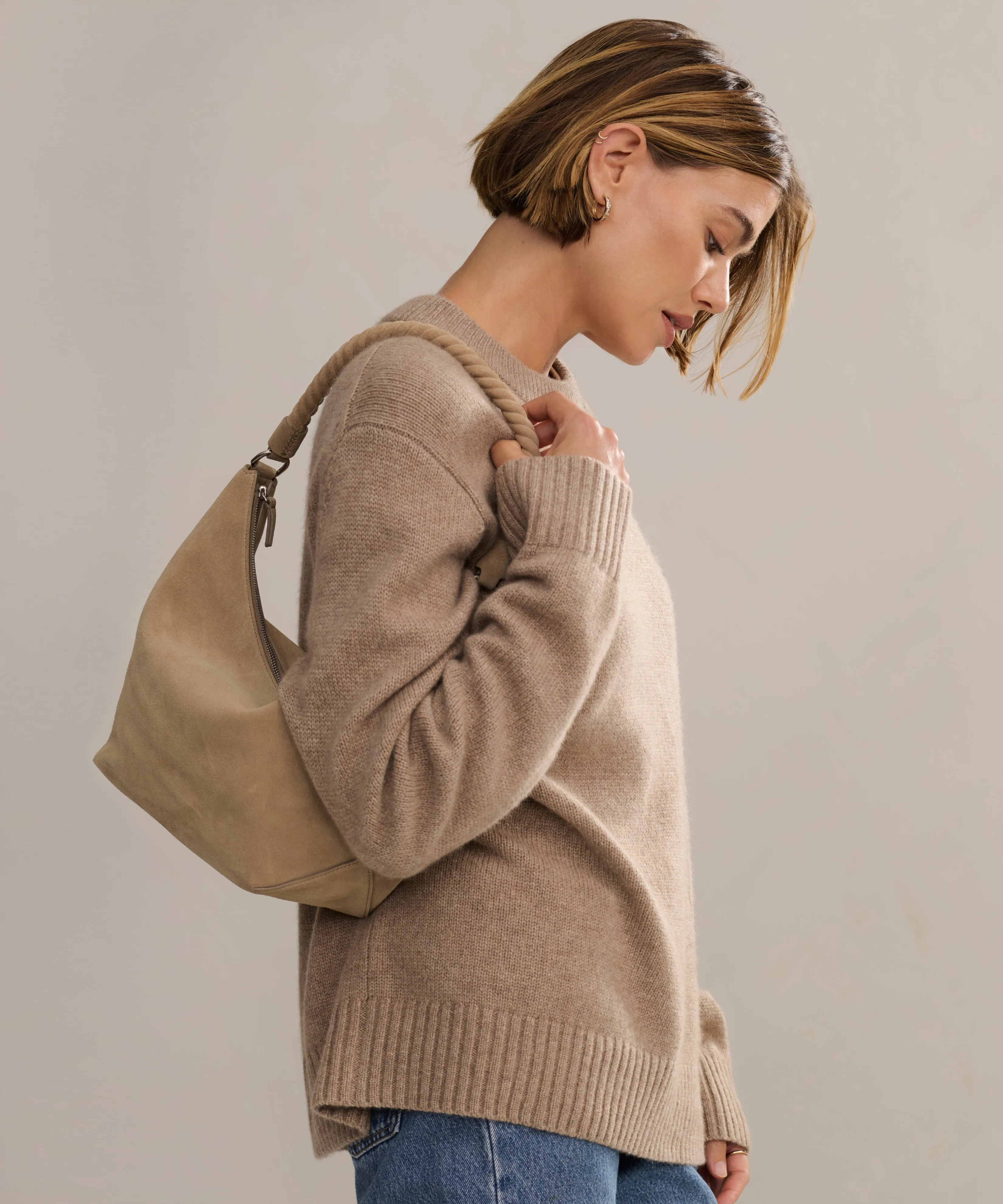 Sleek Movement Chill Ready Cashmere Oversized Crewneck