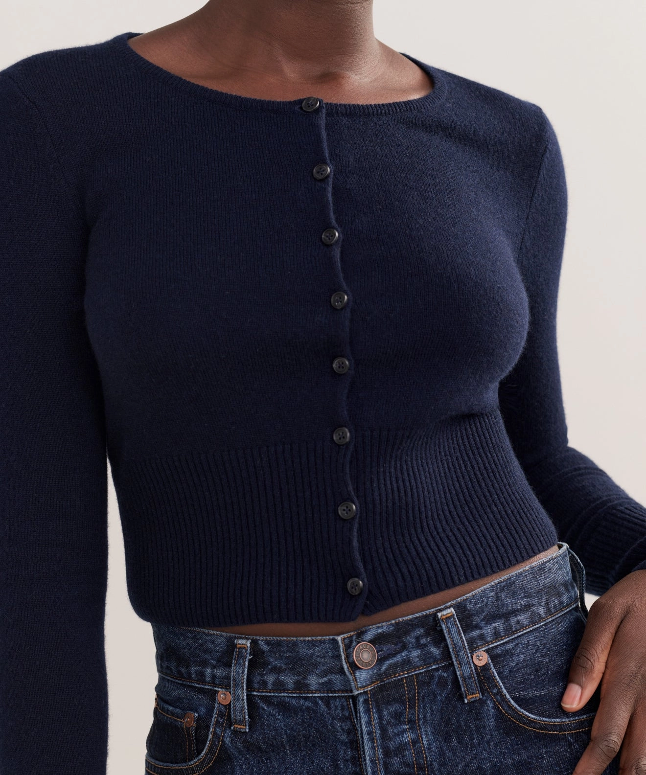 Cashmere Finley Cardigan Basic Layer Adjustable Fit