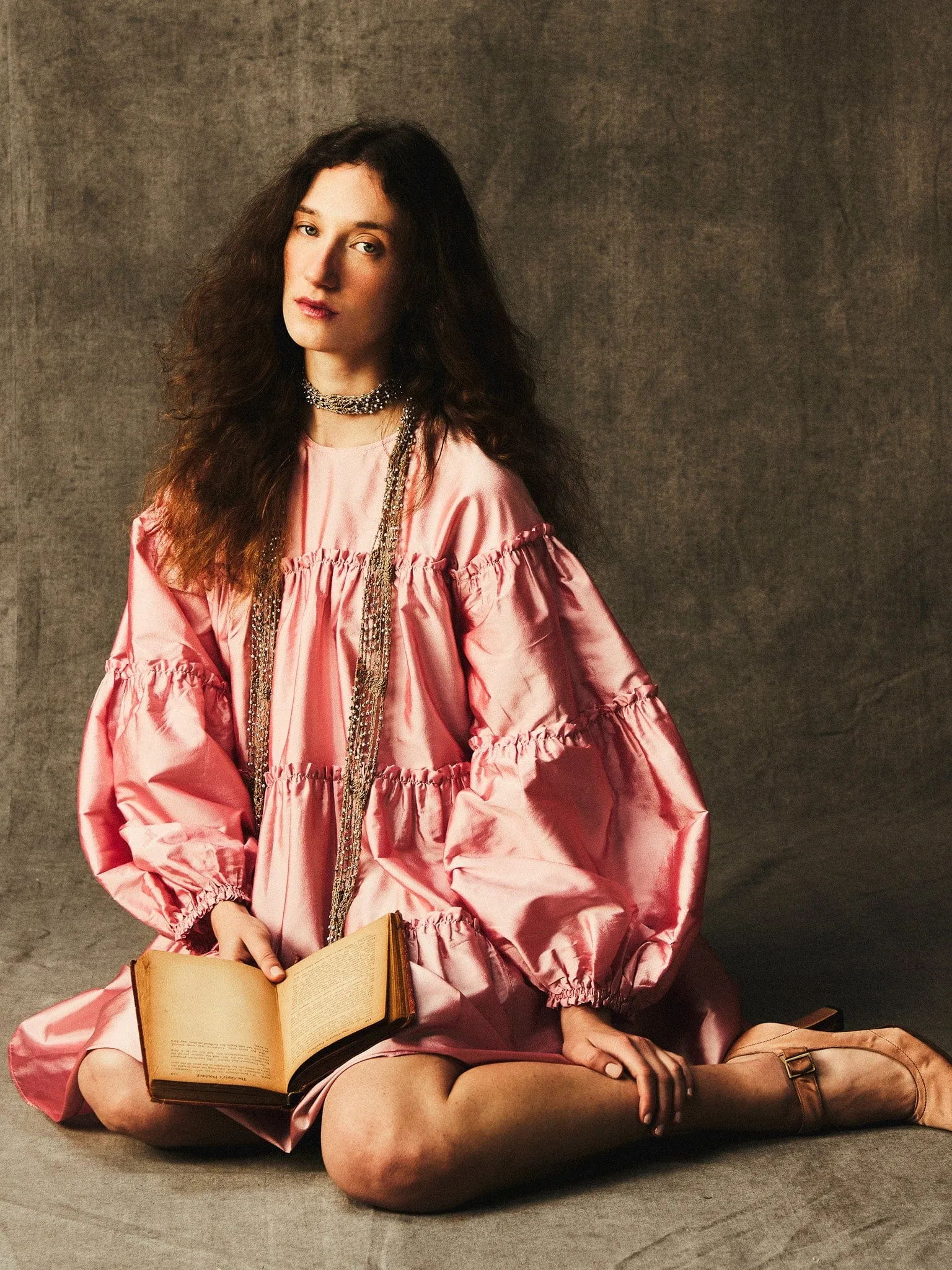 Fresh Look Mara Dress in Peony Taffeta