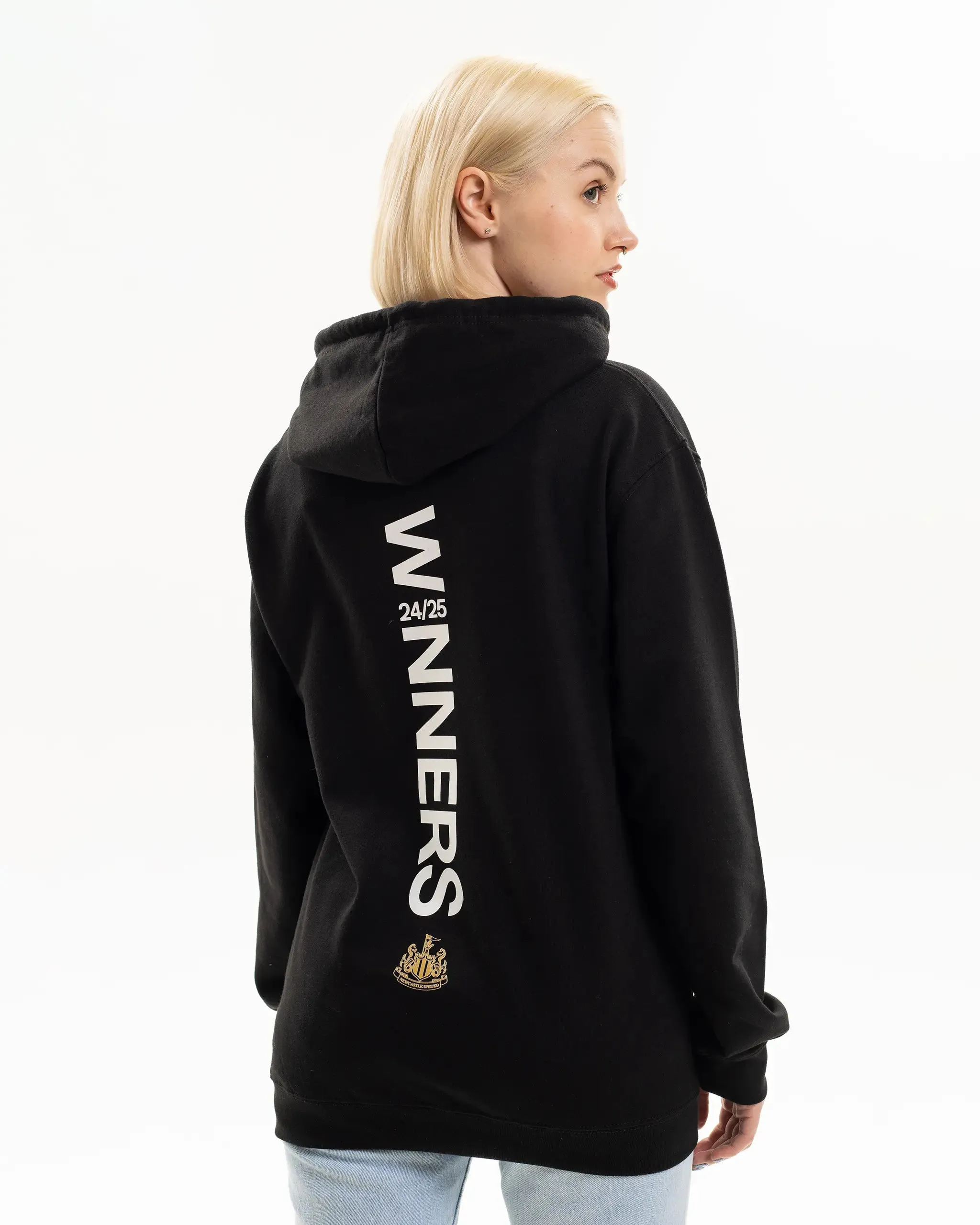 Layered Must-Have Newcastle United Carabao Cup 2025 Winners Hoodie