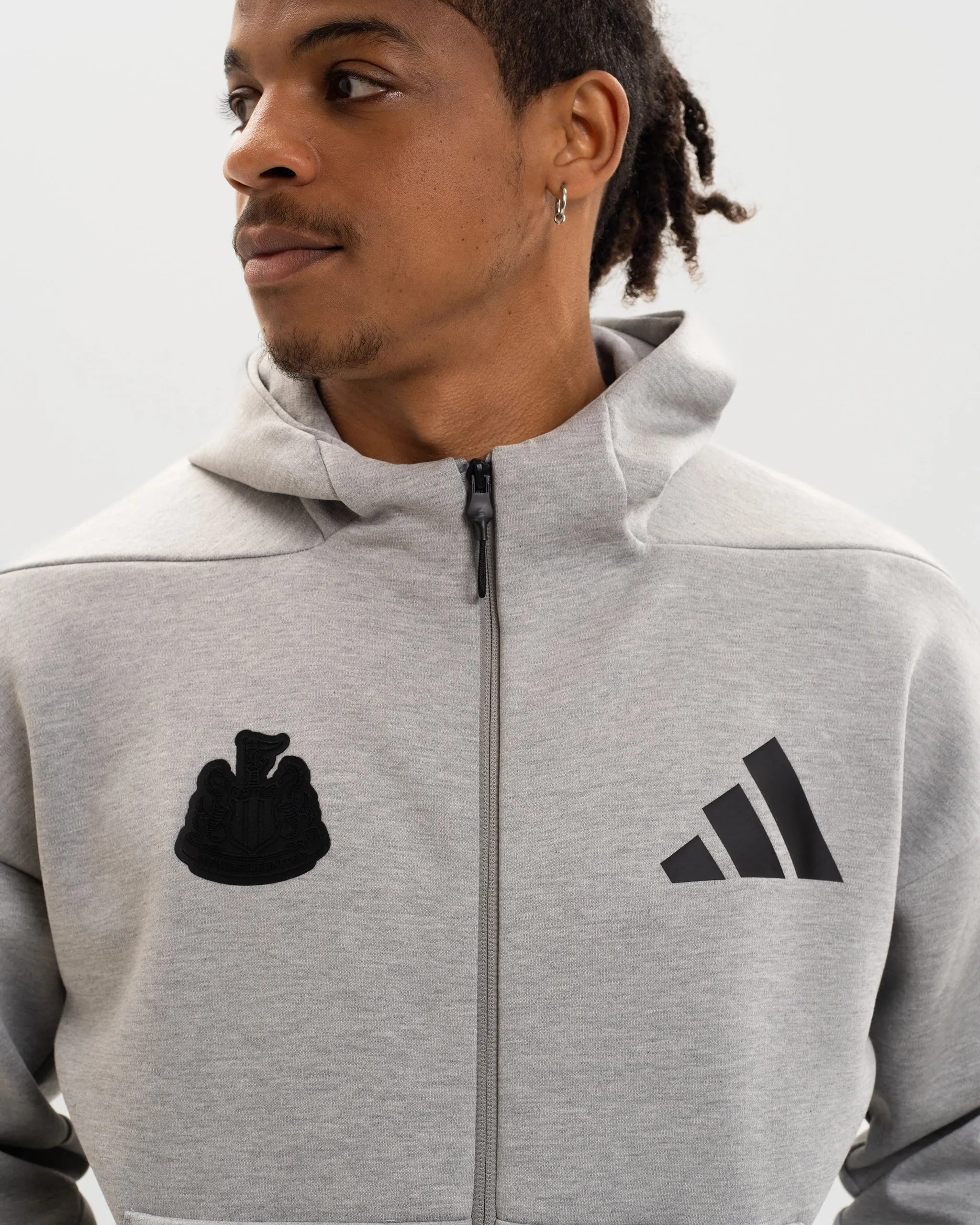 Newcastle United adidas Men's Z.N.E. Grey Full Zip Hoodie Low Impact Production Simple Knitwear
