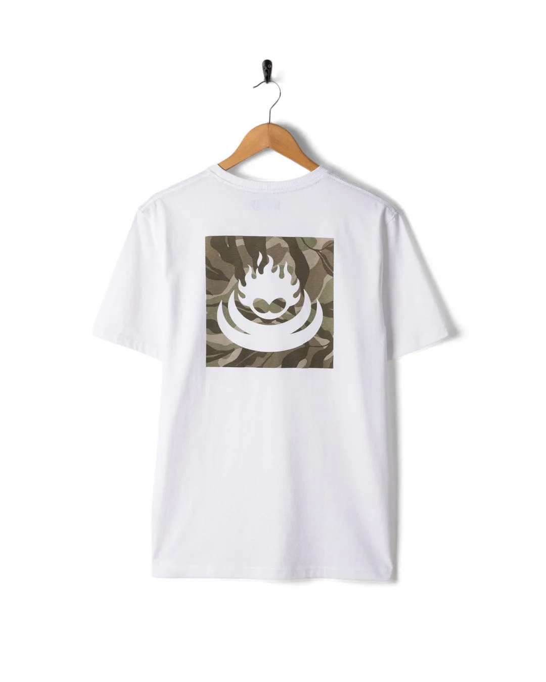 Timeless Top Light Casual Wear Camo Leaf Flame - Mens Short Sleeve T-Shirt - White