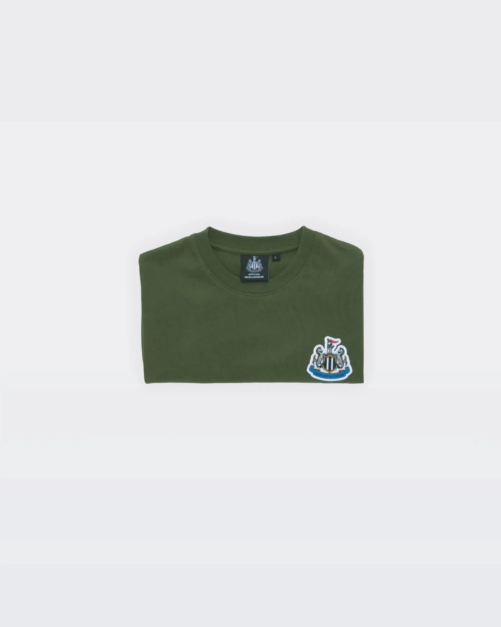 Anti microbial coating Lightweight Wear Newcastle United Men's Khaki Terrace Crest T-Shirt