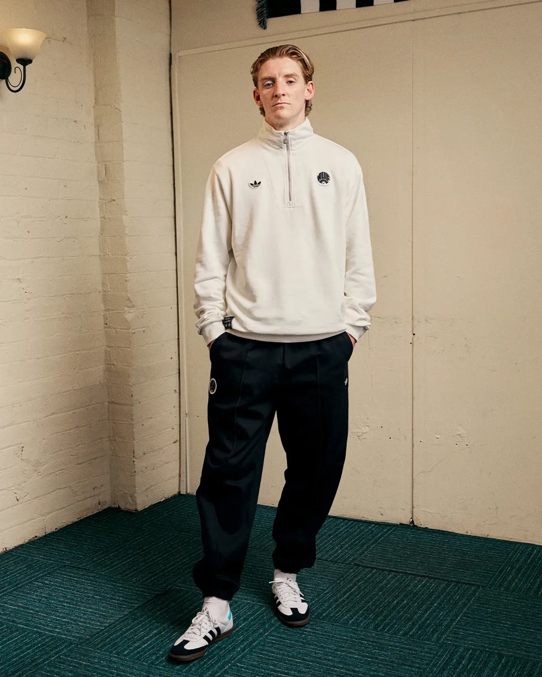 Newcastle United adidas 25/26 Terrace Icons Half Zip Sweater Cozy Warmth