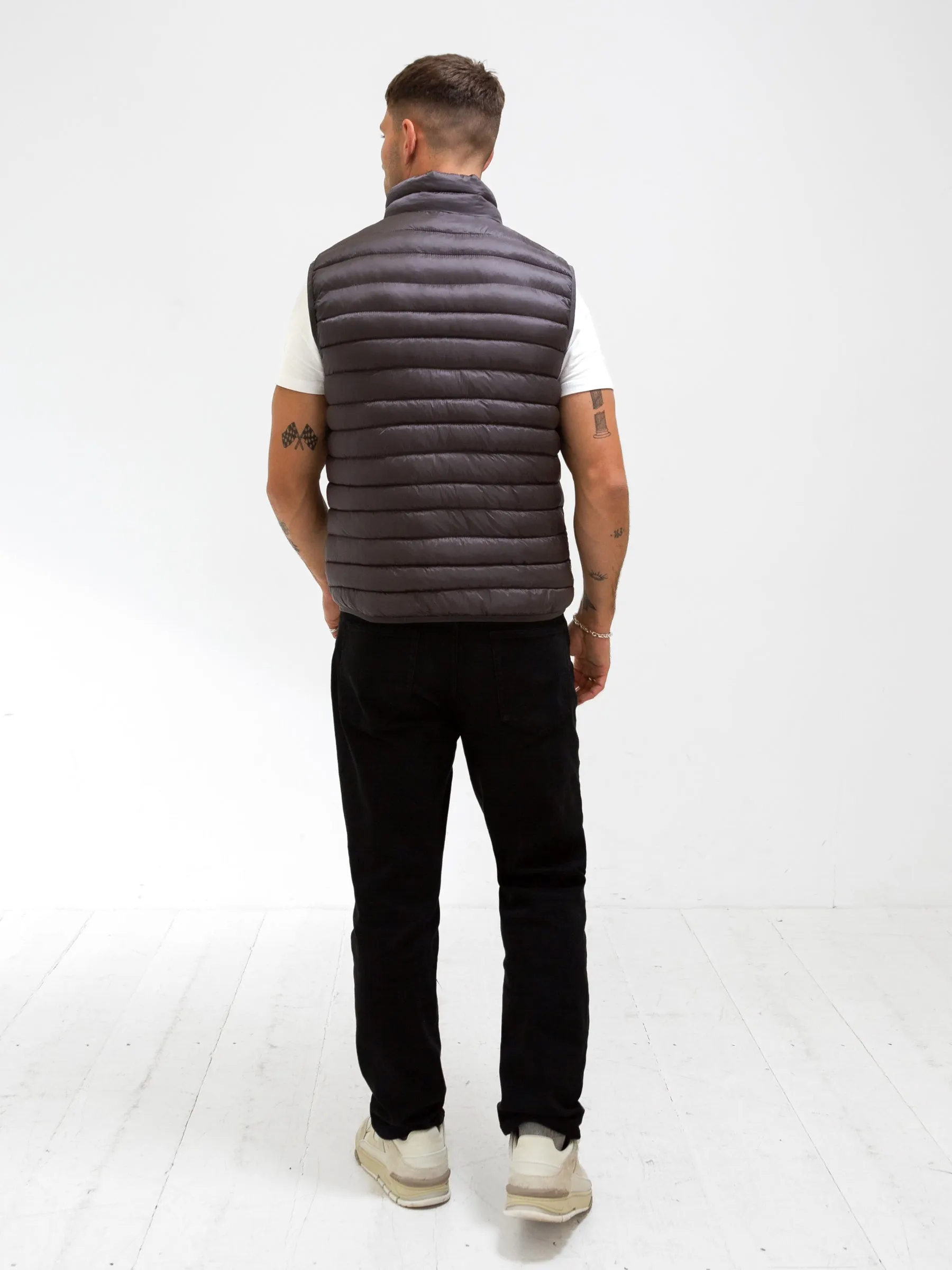 Hypoallergenic Interior OdorControlTreatment Ellis Lightweight Gilet - Charcoal