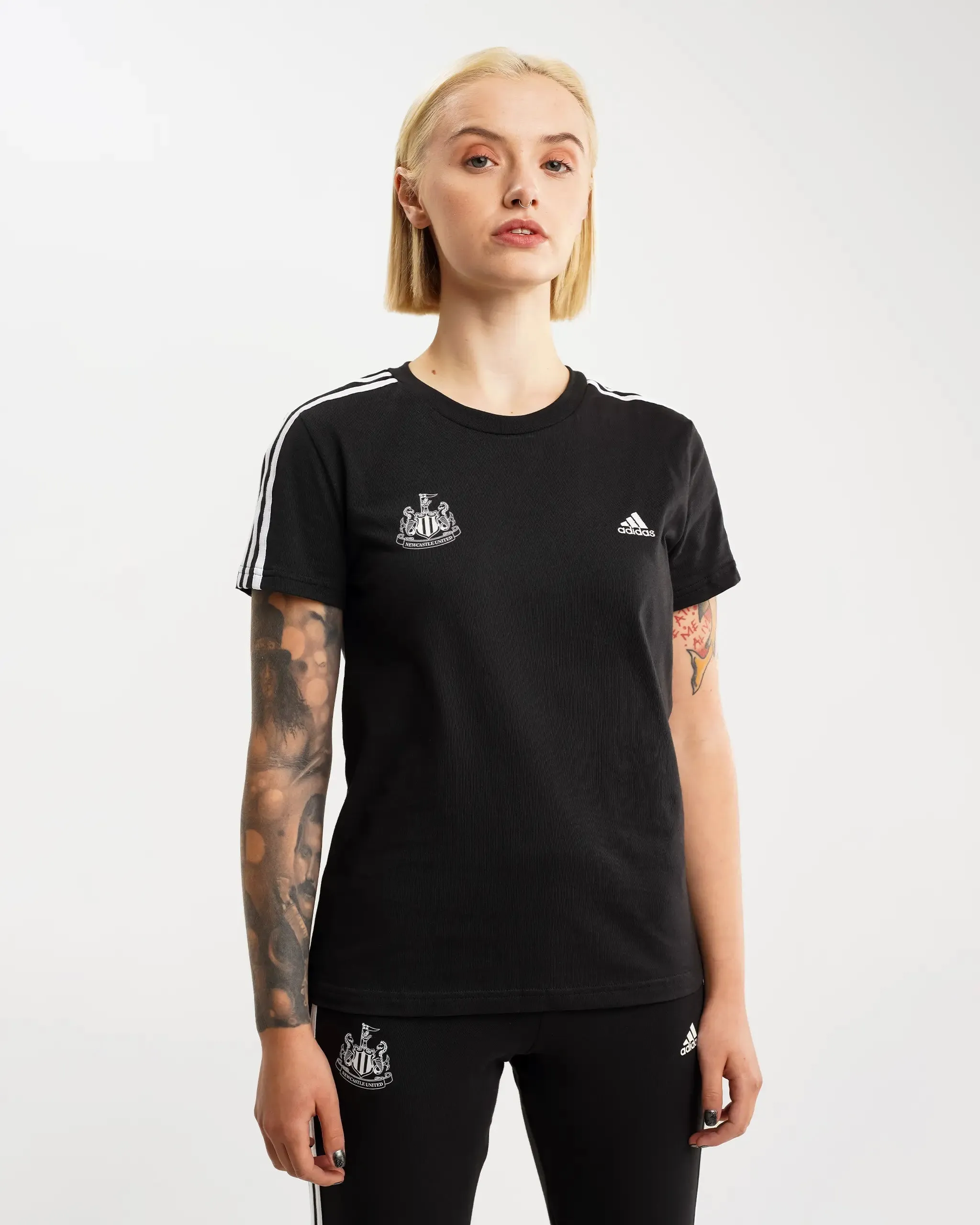 kids' Newcastle United adidas Women's Essentials Slim 3-Stripes Black T-Shirt