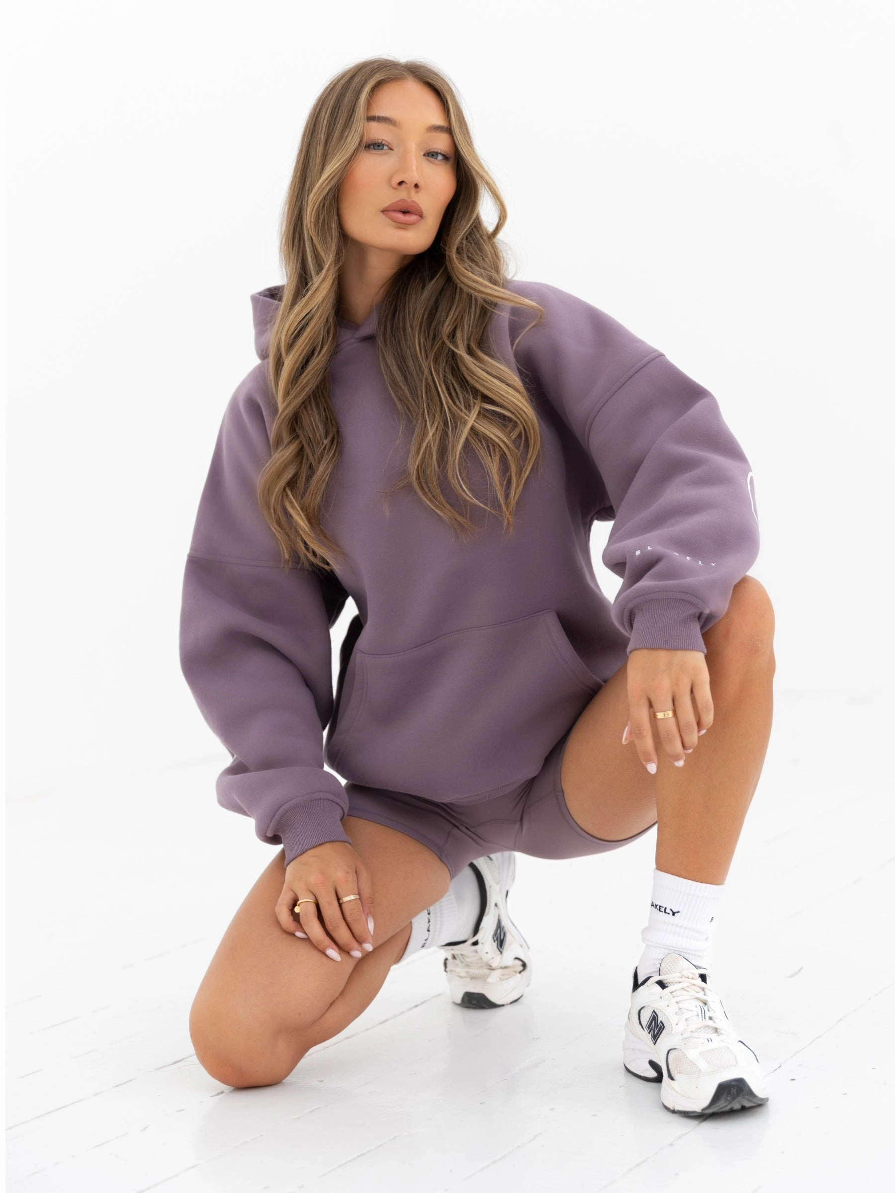 Best Selling Weekend Style Outline Isabel Oversized Hoodie - Grape