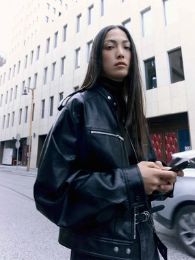 Cropped PU Leather Jacket Abrasion Resistant Fabric