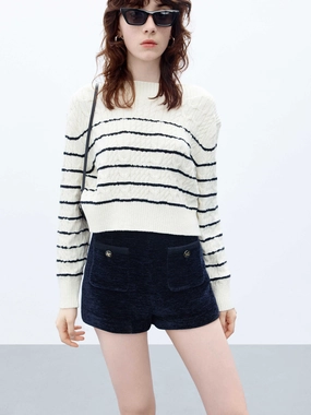 Cropped Stripes Knitted Top Non Constricting Waistband