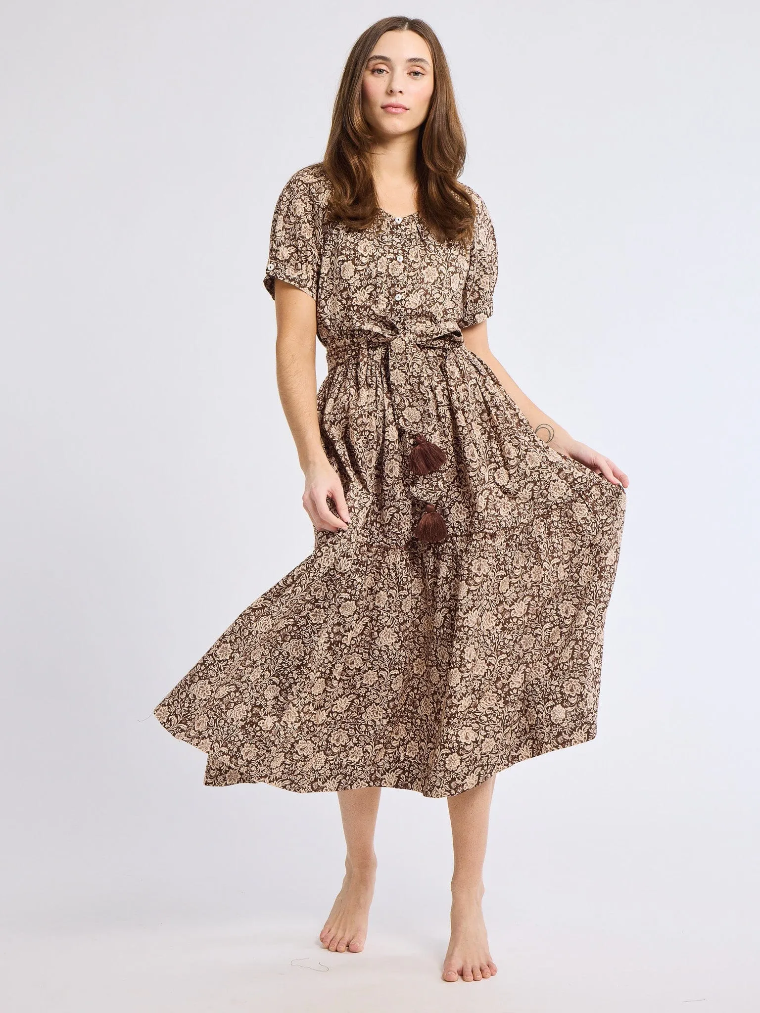 Clean Aesthetic Franc?oise Skirt in Cocoa Floral