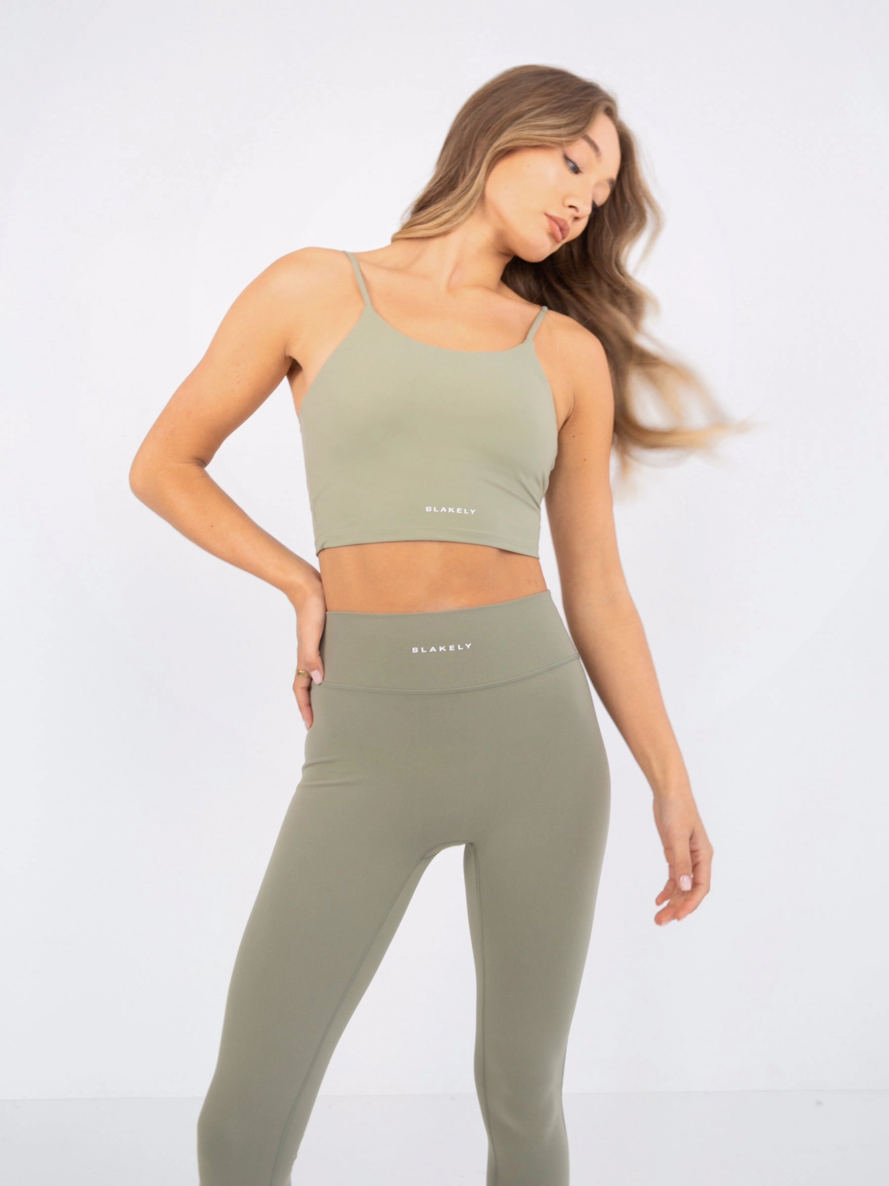 Ultimate Sculpt Bra - Olive Zipped seams Sewn seams