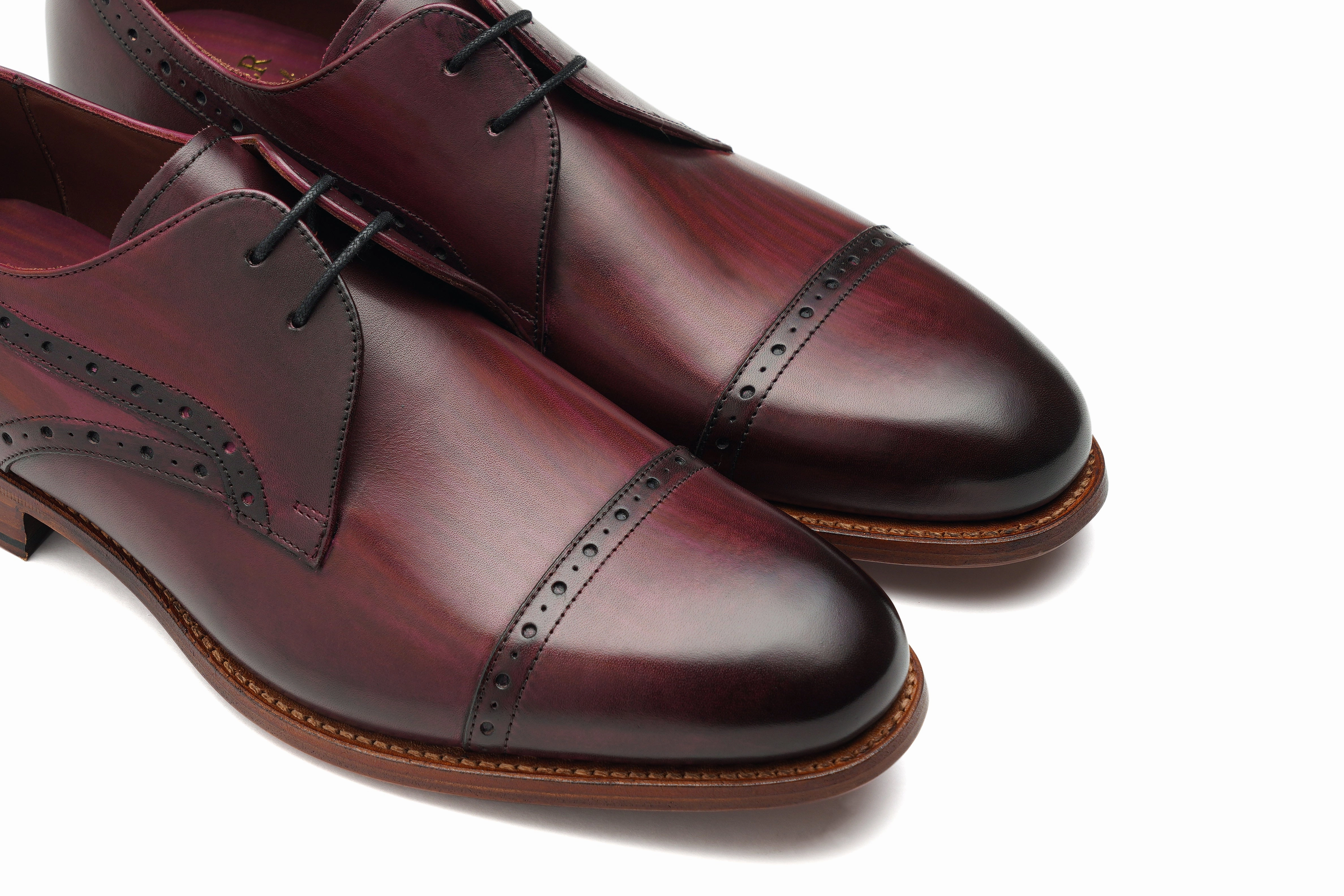 Sleek Classic Ealing - Hand Brushed Burgundy
