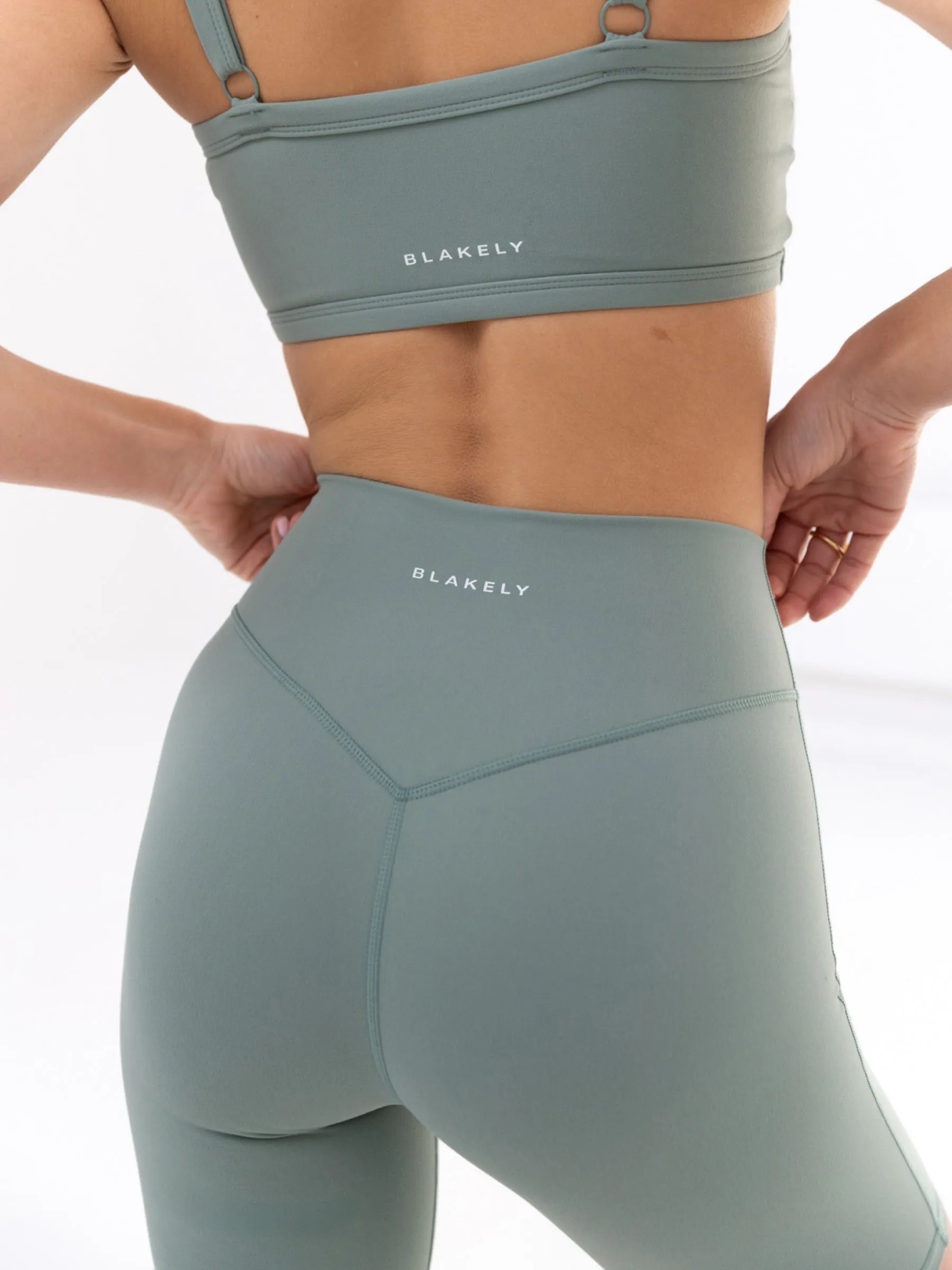 Bonded Seam Technology Slim Flex Ultimate Active Shorts - Sage Green
