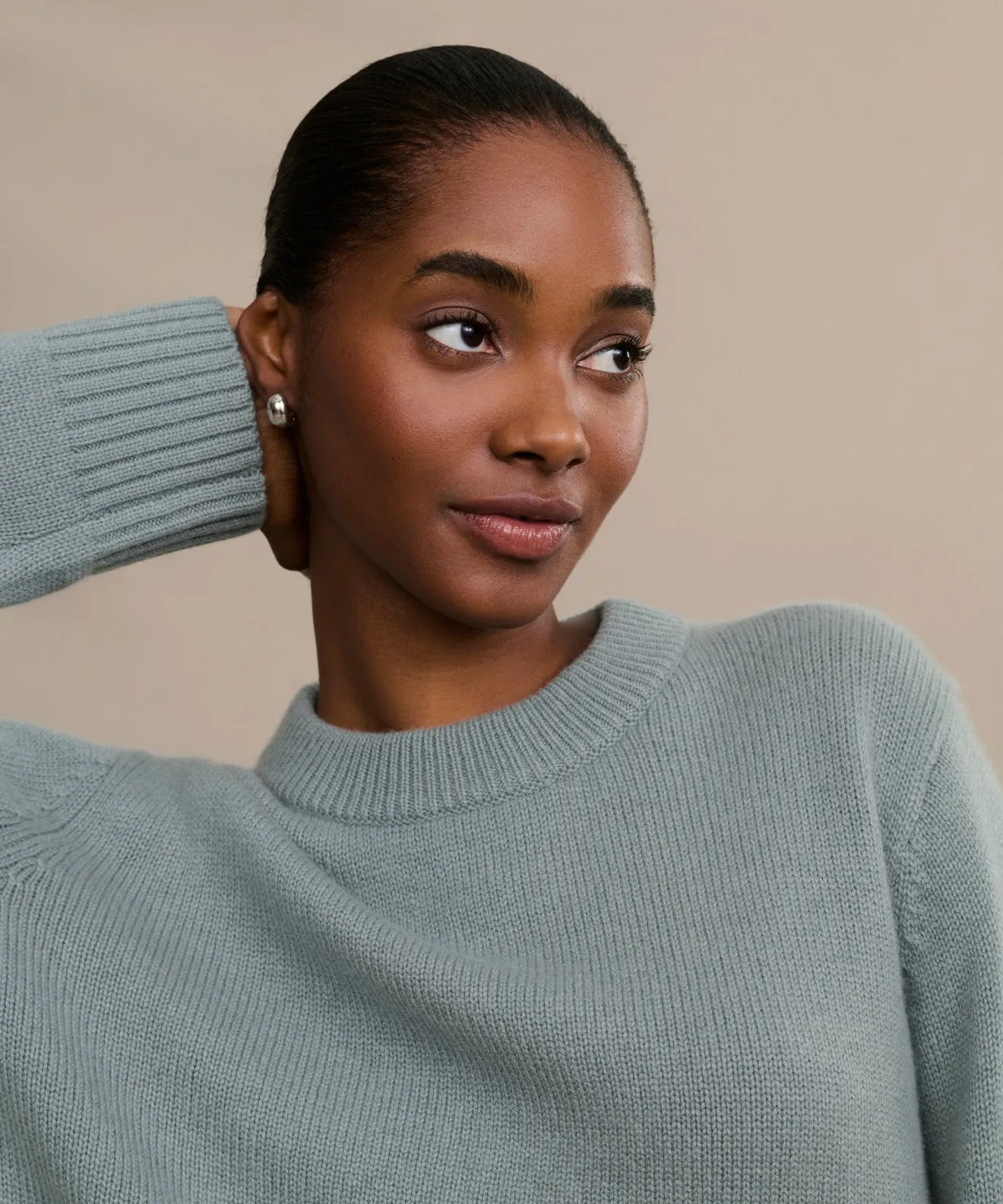 Reinforced Edging Cozy Touch Cashmere Oversized Crewneck