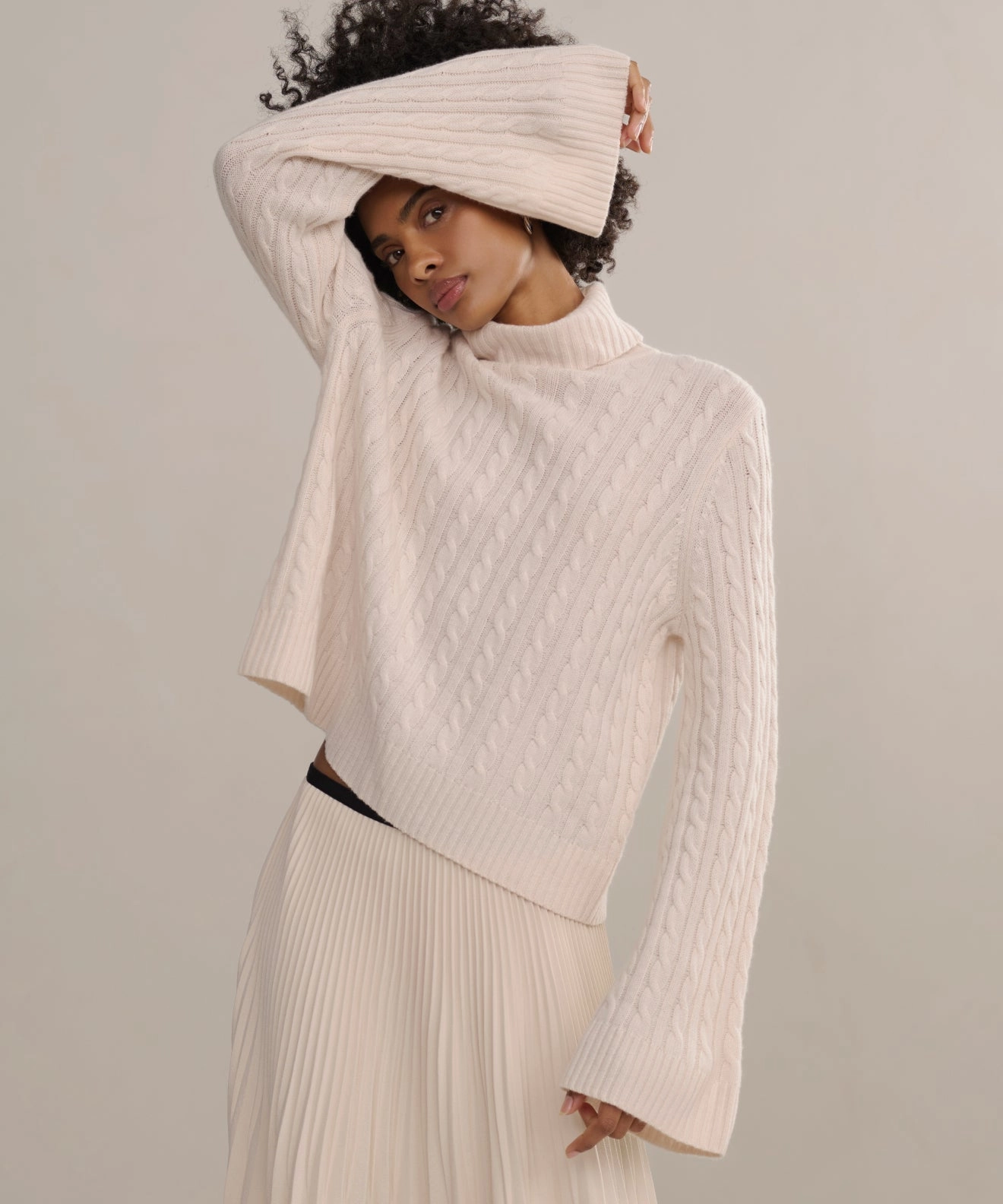 Cable Nell Turtleneck Light Stretch Fit