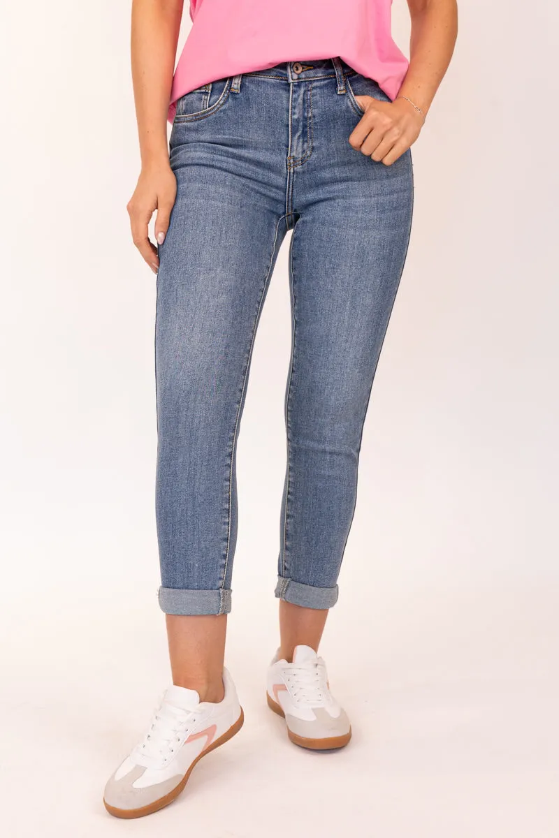 Active Wear Loose Fit Light Wash Boyfriend Toxik Jeans
