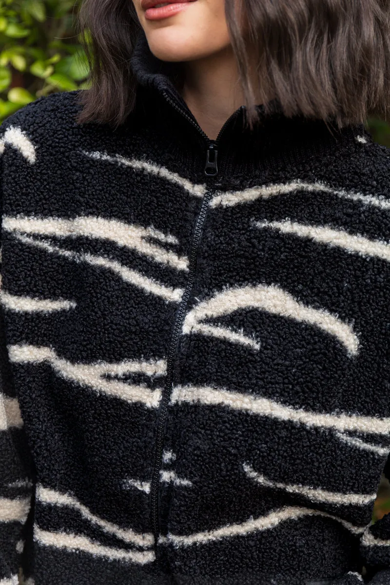 Eline Black & White Print Teddy Zip Fleece Non Bulky Profile Stormproof Zipper