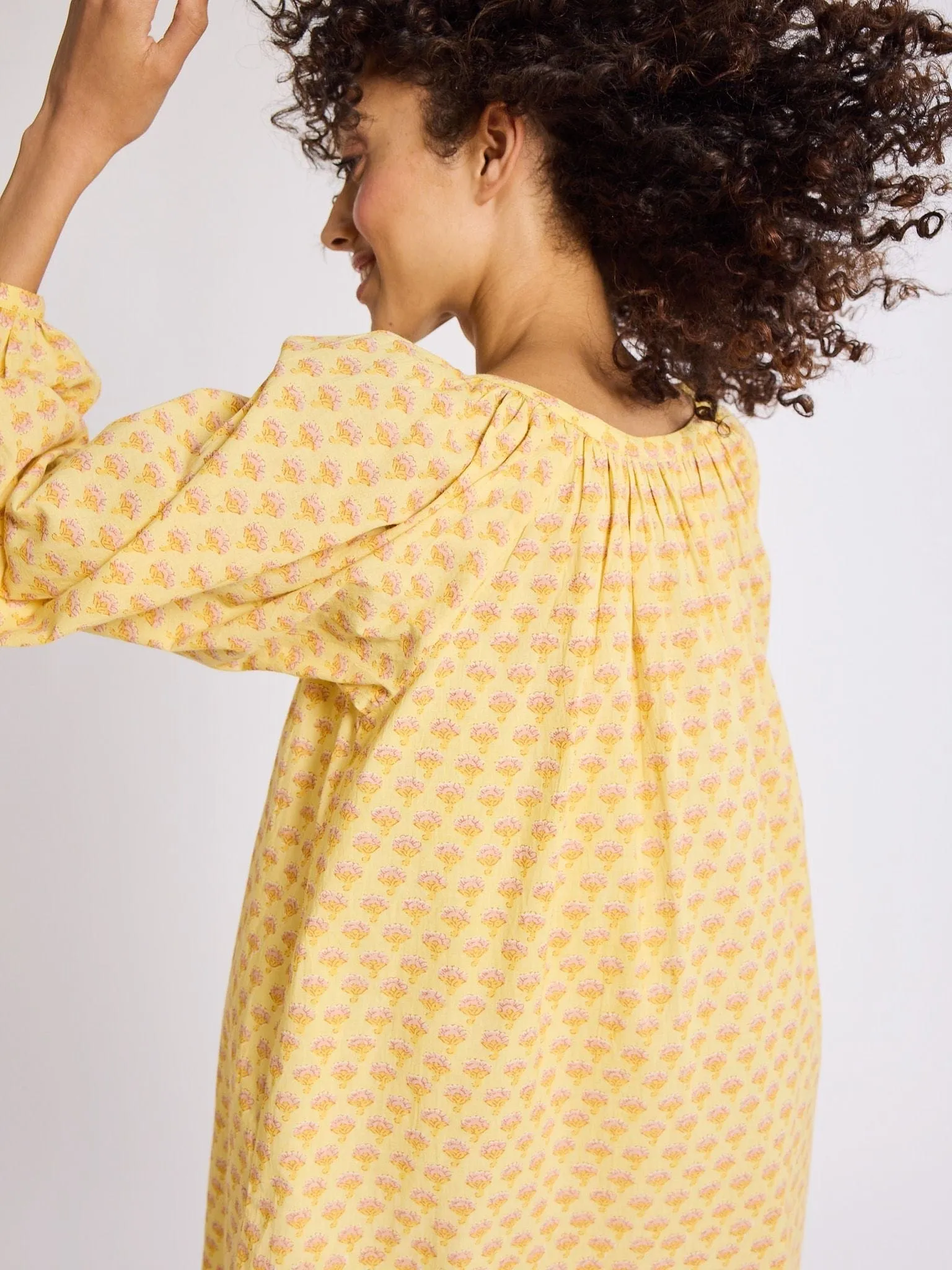 Office Mood Emma Dress in Buttercup