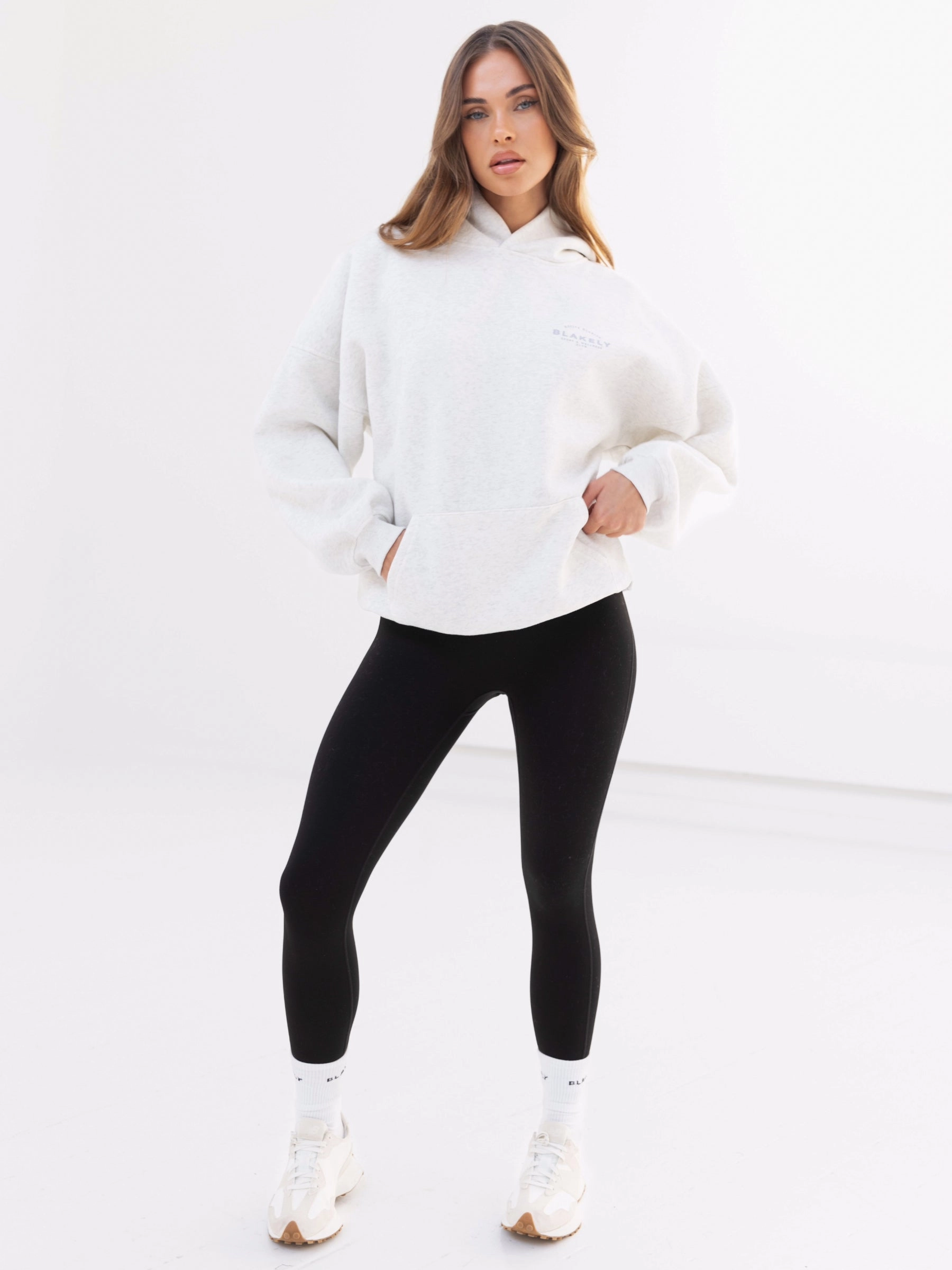 stage outfit Active Studios Oversized Hoodie - Marl White & Light Violet