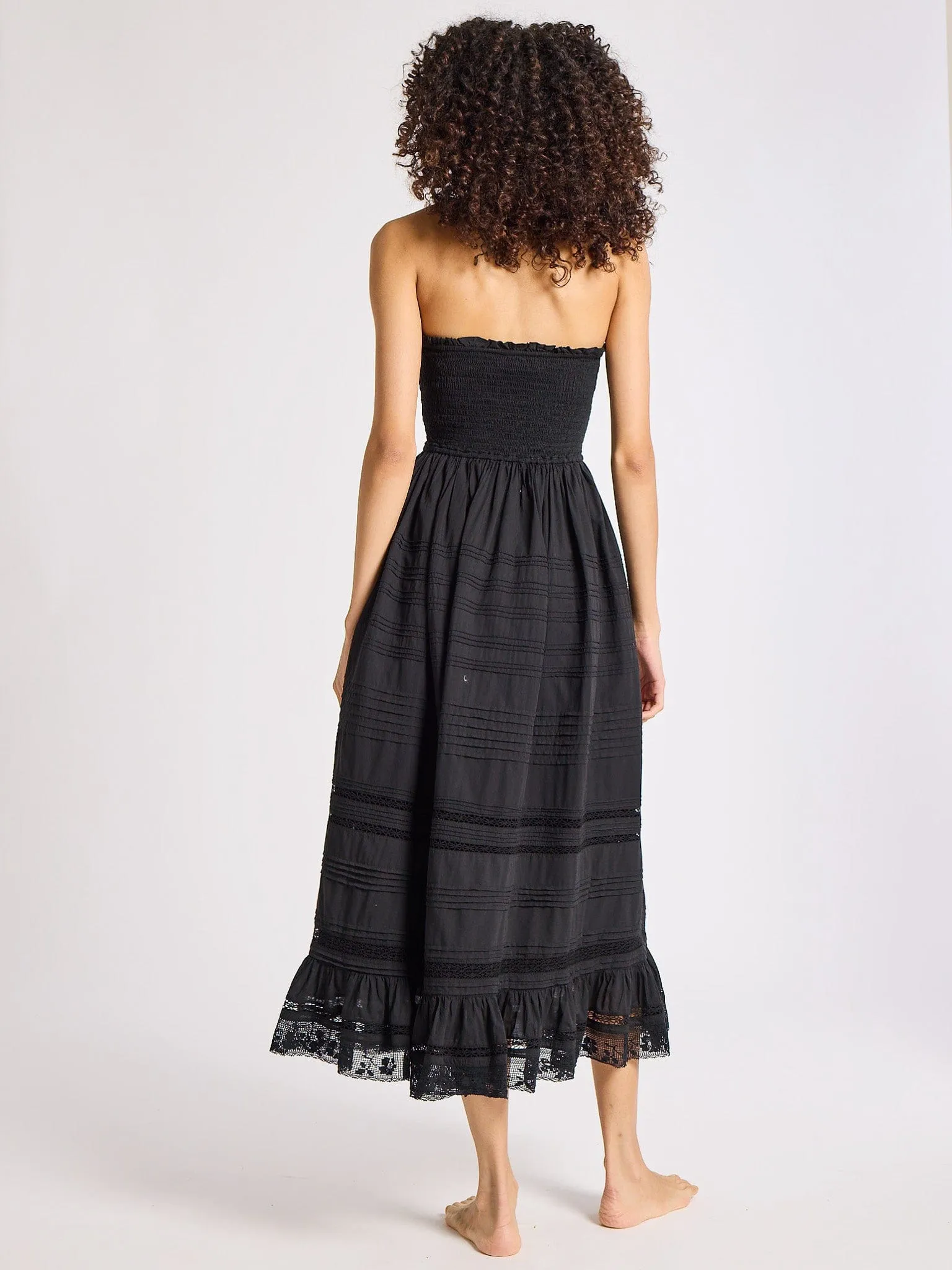 Florence Dress in Black Business casual relaxed shape