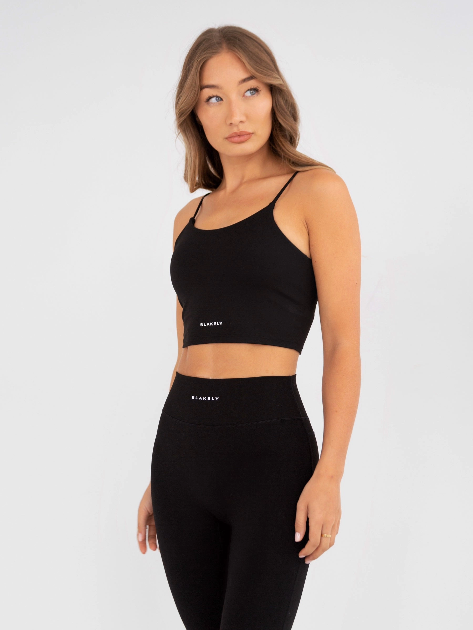 Embroidered Ultimate Sculpt Bra - Black