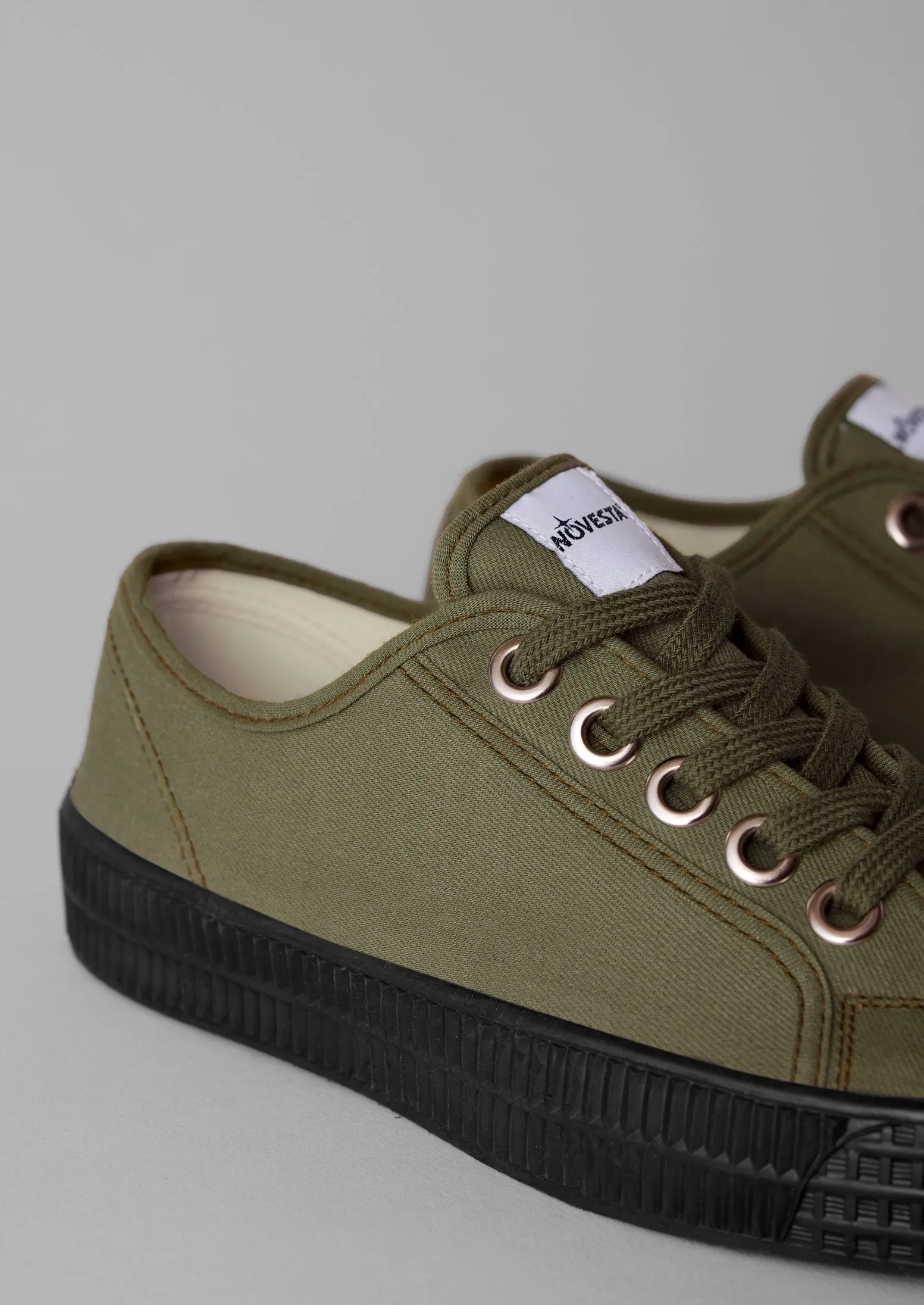 Anti corrosion Novesta Star Master Plimsolls | Artichoke