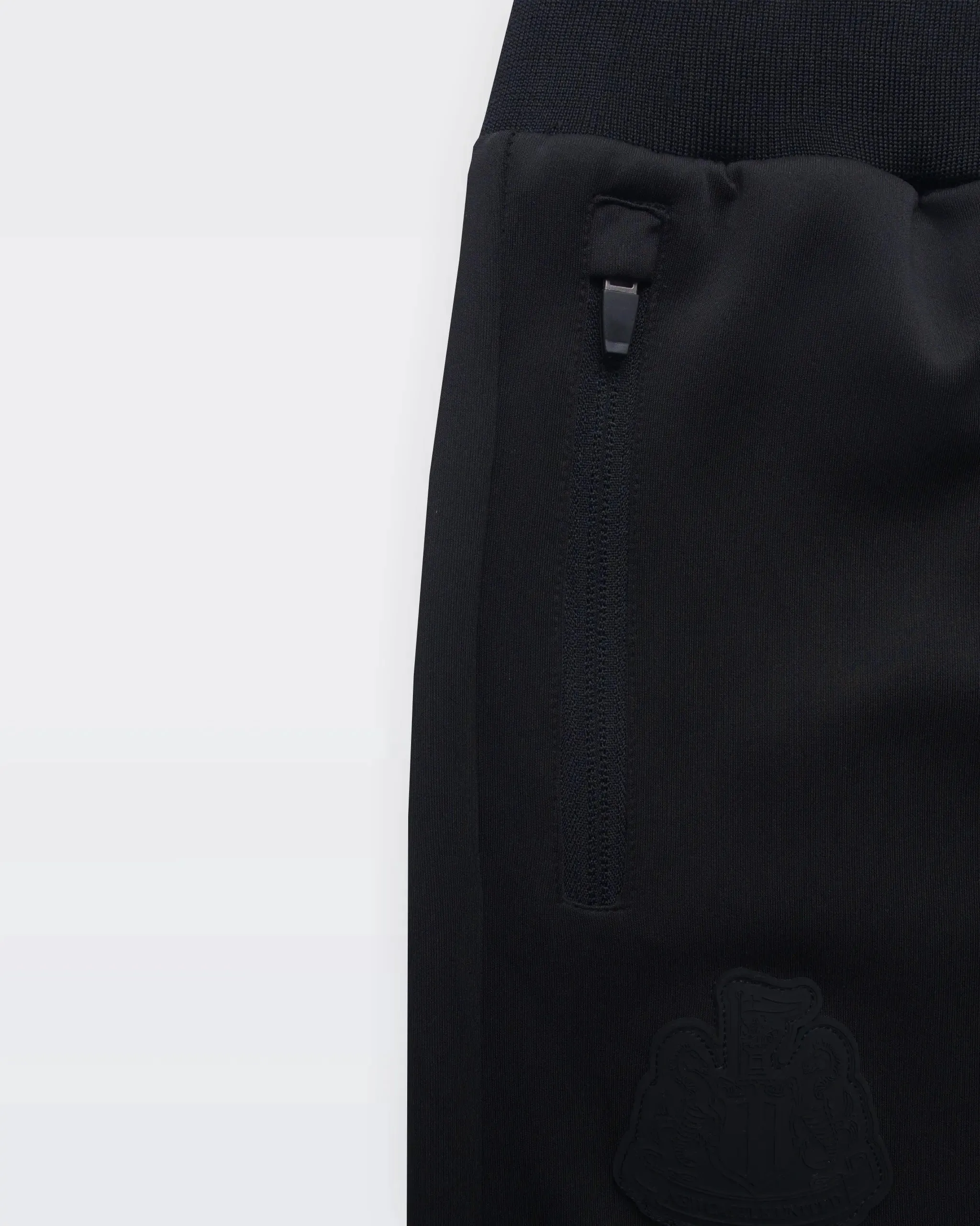 AntiStaticCoating Thermal Reflective Lining Newcastle United Mono Tracksuit