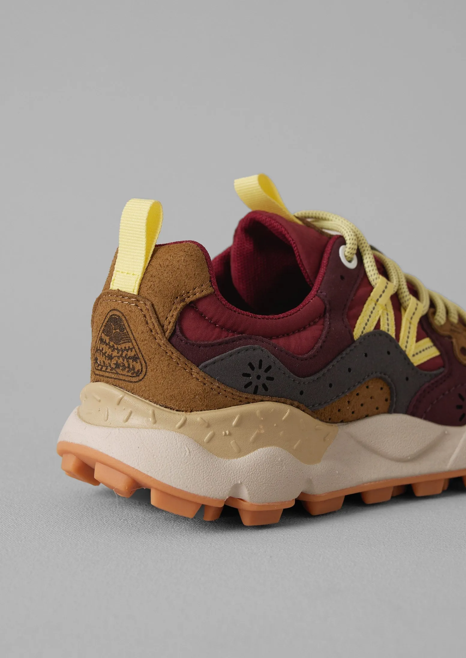 Flower Mountain Yamano Kaiso Sneakers | Brick/Iris Relax Feel Heat Retention
