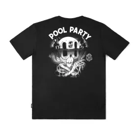Pool Party Comfort Style