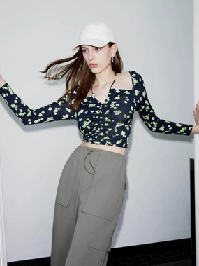 Soft touch finish Halterneck Tie Cropped Top